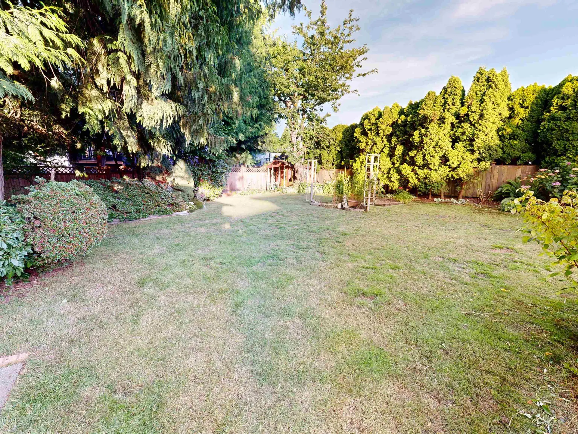 11546 71a Avenue - Image 3