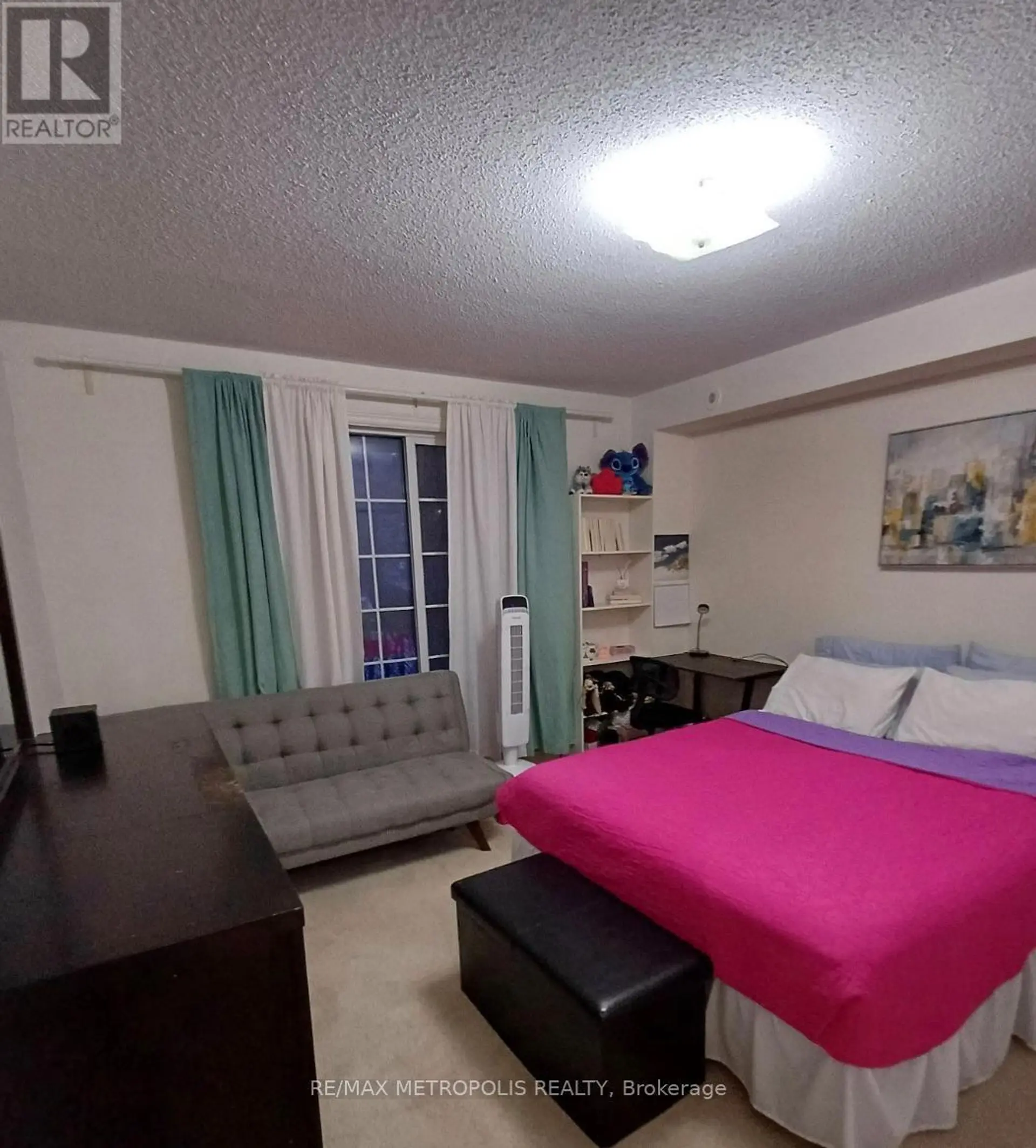 #12 45 CEDARCROFT BOULEVARD - Image 4