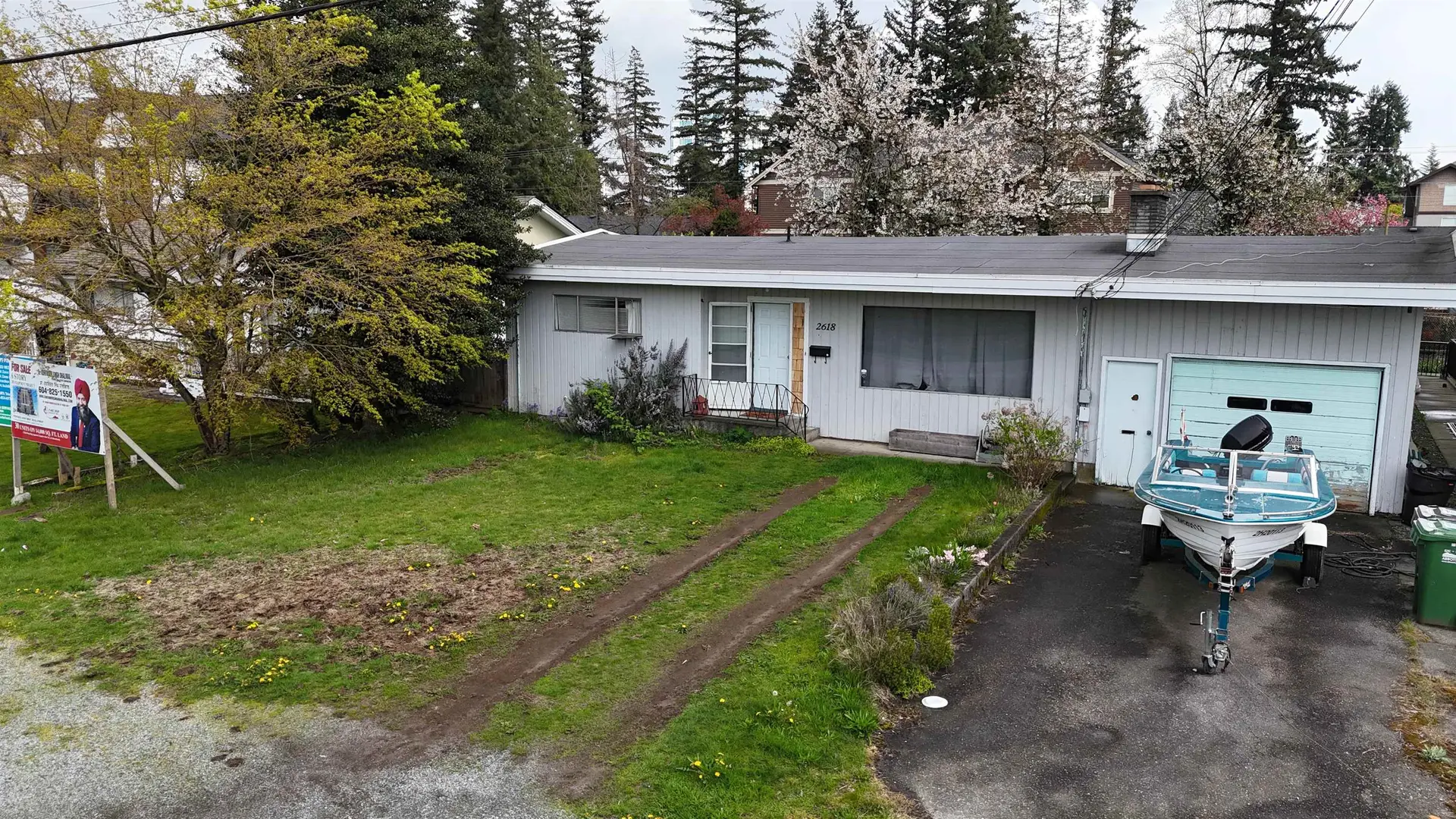 Property at 2618 Minter Street, Abbotsford, BC