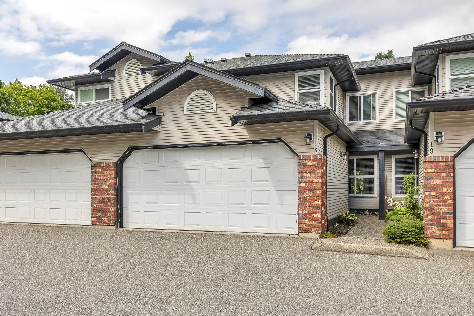 Property at #18 36060 Old Yale Road, Abbotsford, BC