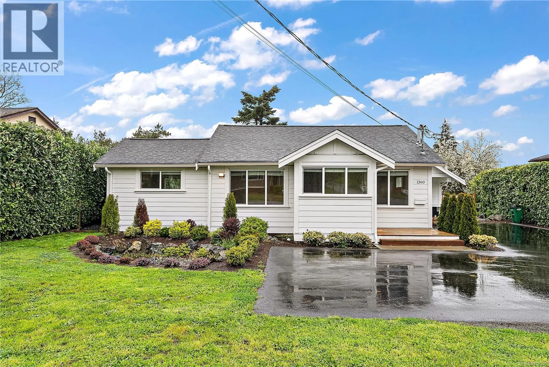 Property at 1360 Hastings St, Saanich, BC