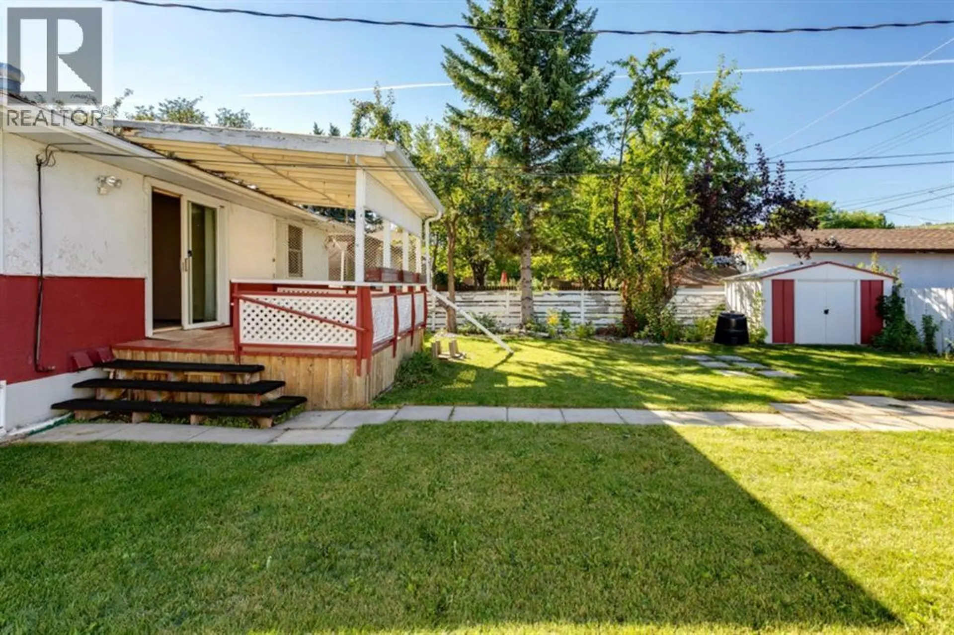 3915 73 STREET NW - Image 2