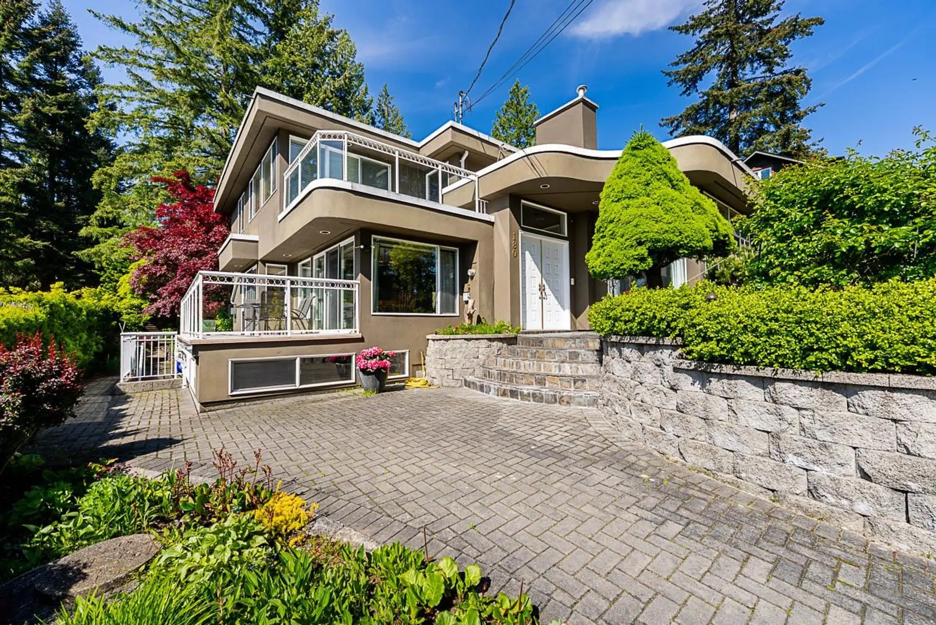 Property at 180 W Osborne Road, North Vancouver, BC