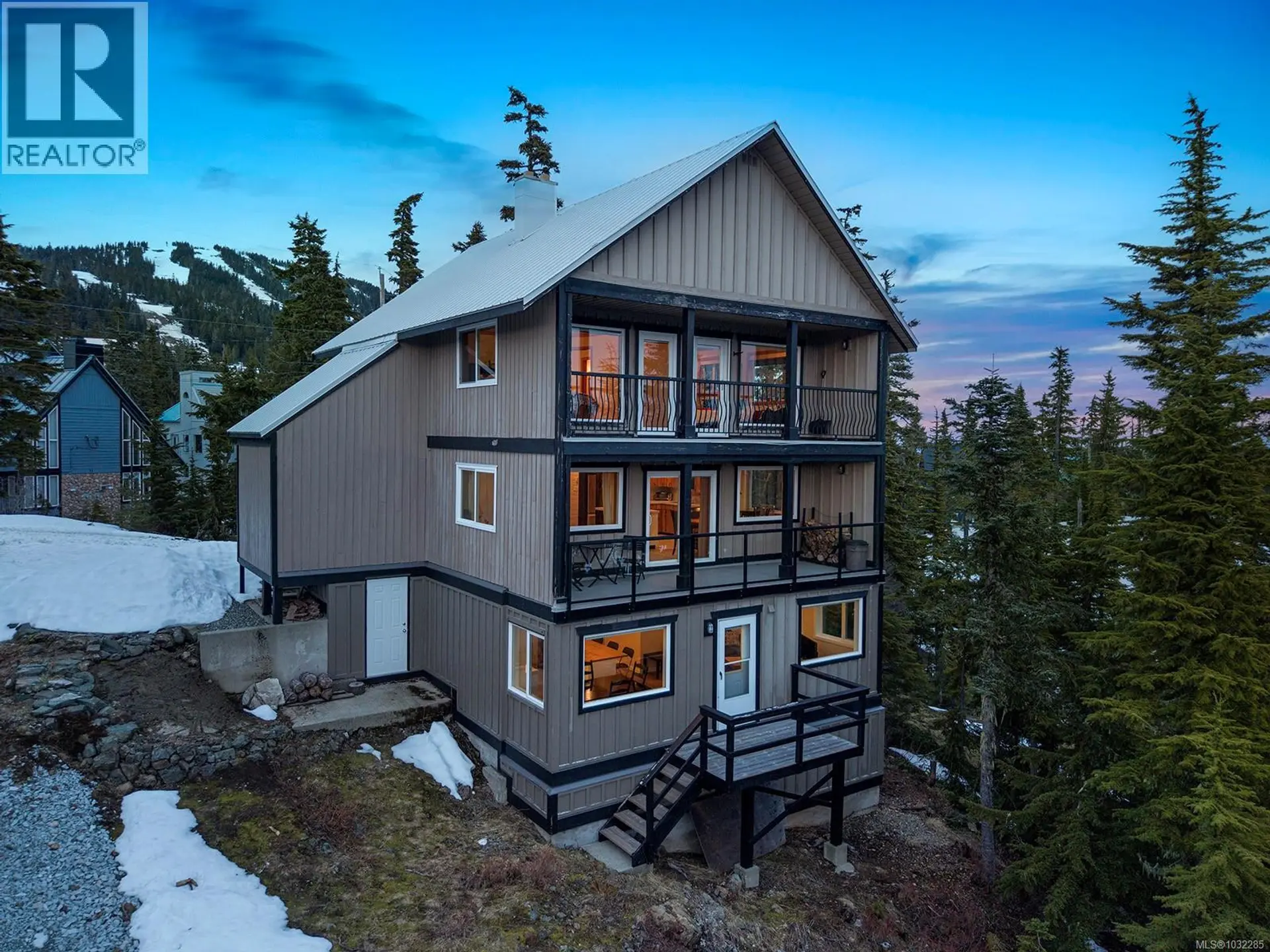 Property at 785 Jutland Terr, Courtenay, BC
