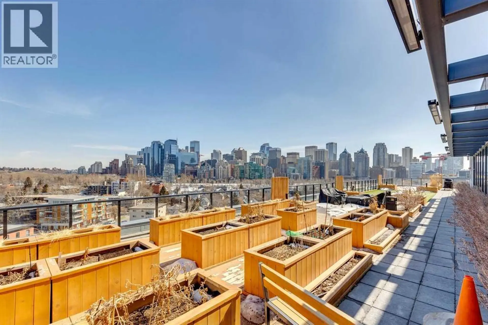 #211 327 9A Street NW - Image 15