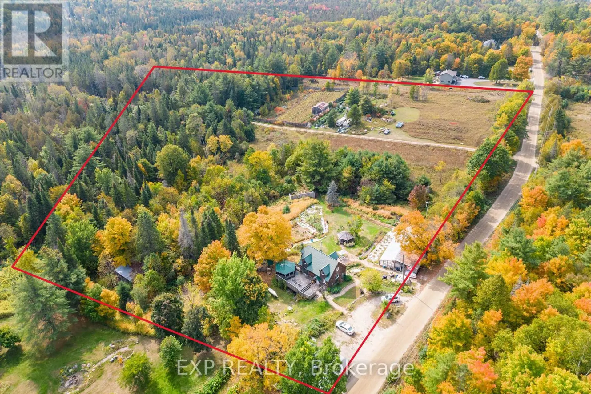 1197 LOWER SPRUCE HEDGE ROAD - Image 4