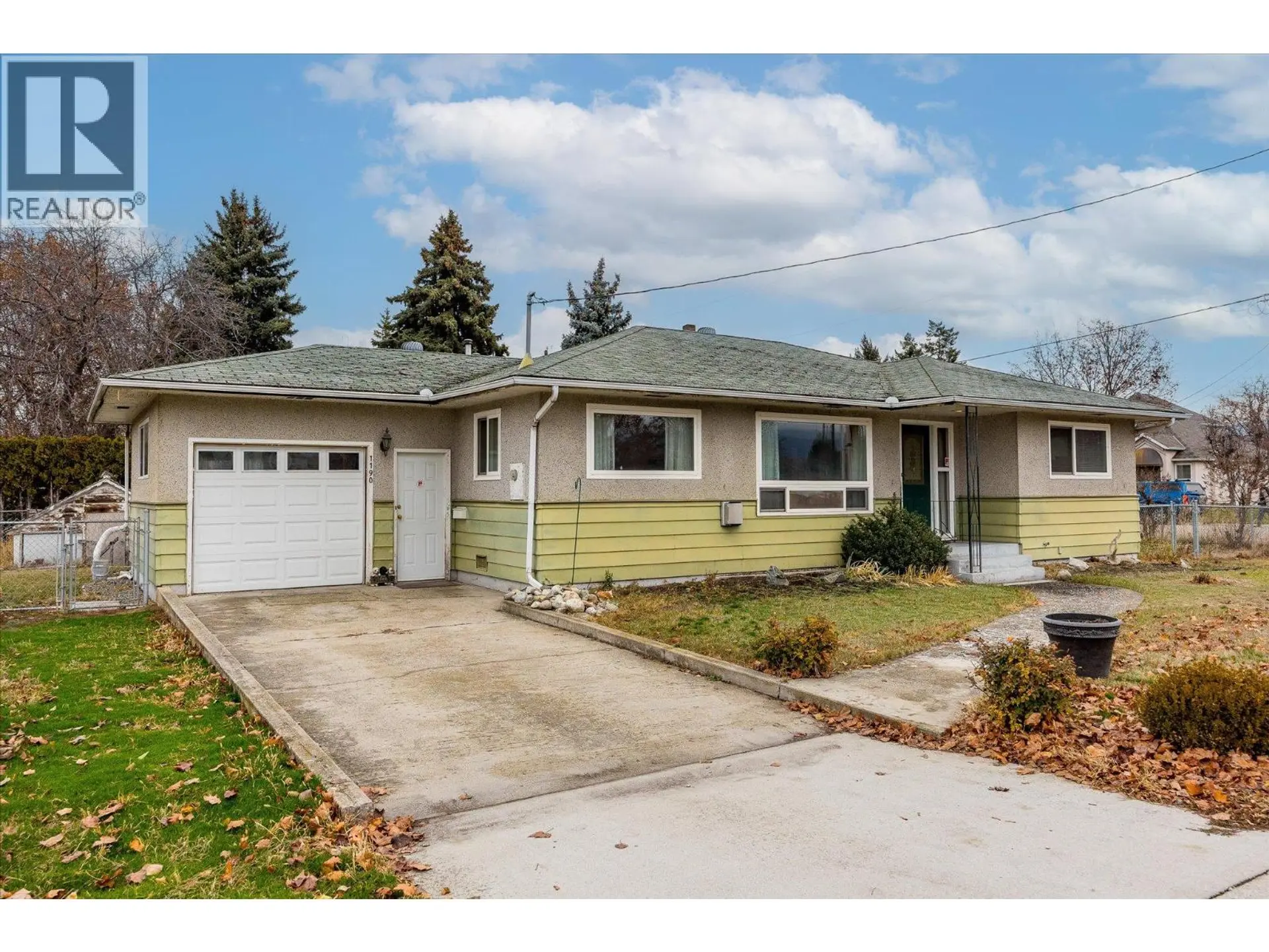 Property at 1190 Guisachan Road, Kelowna, BC