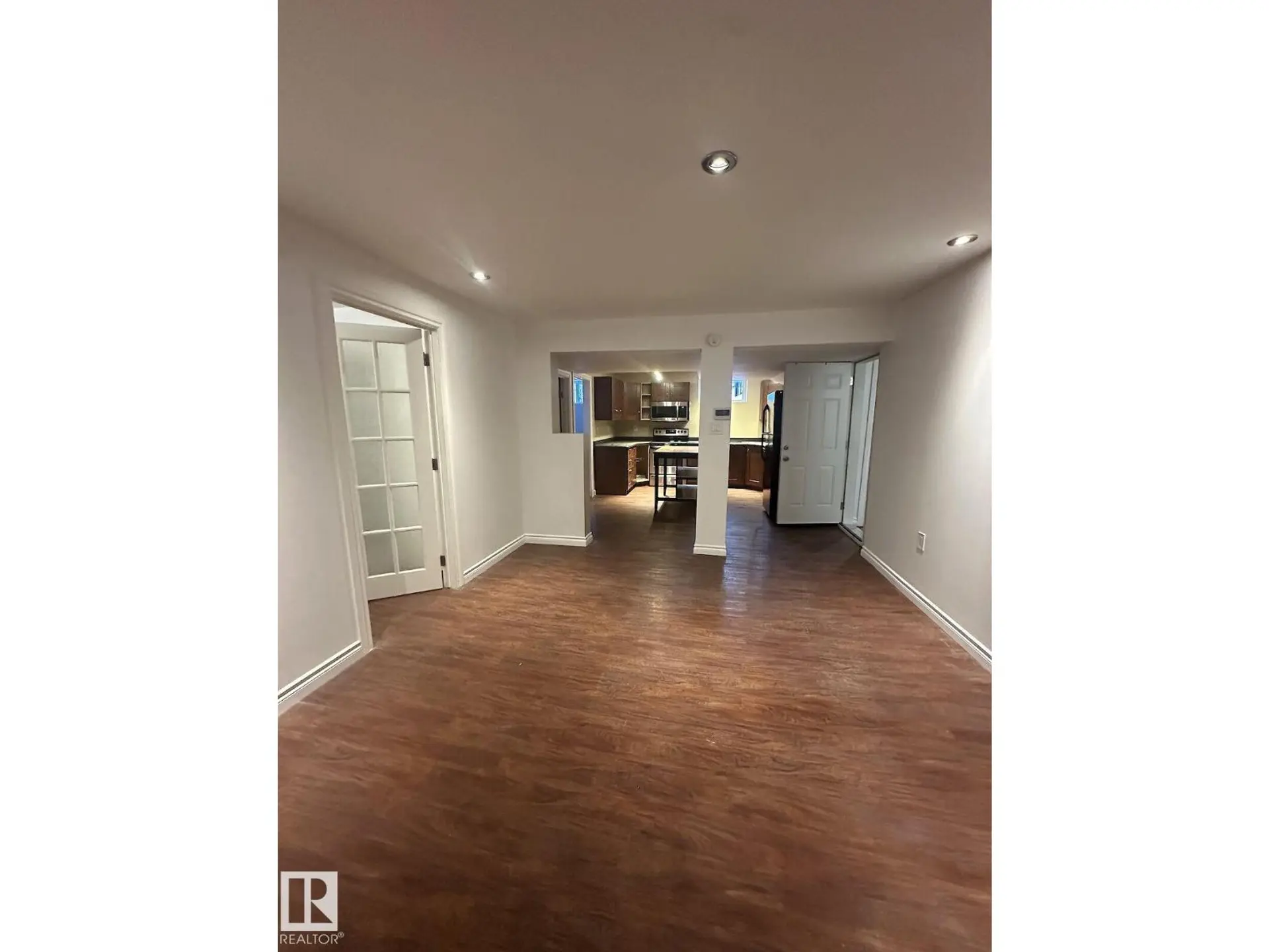 7921 97 AV NW - Image 15