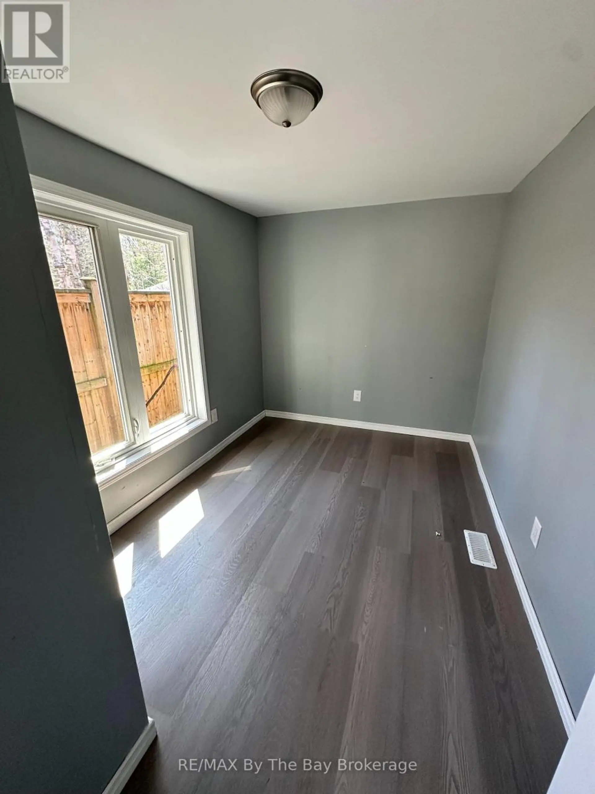 86 30TH STREET N - Image 5