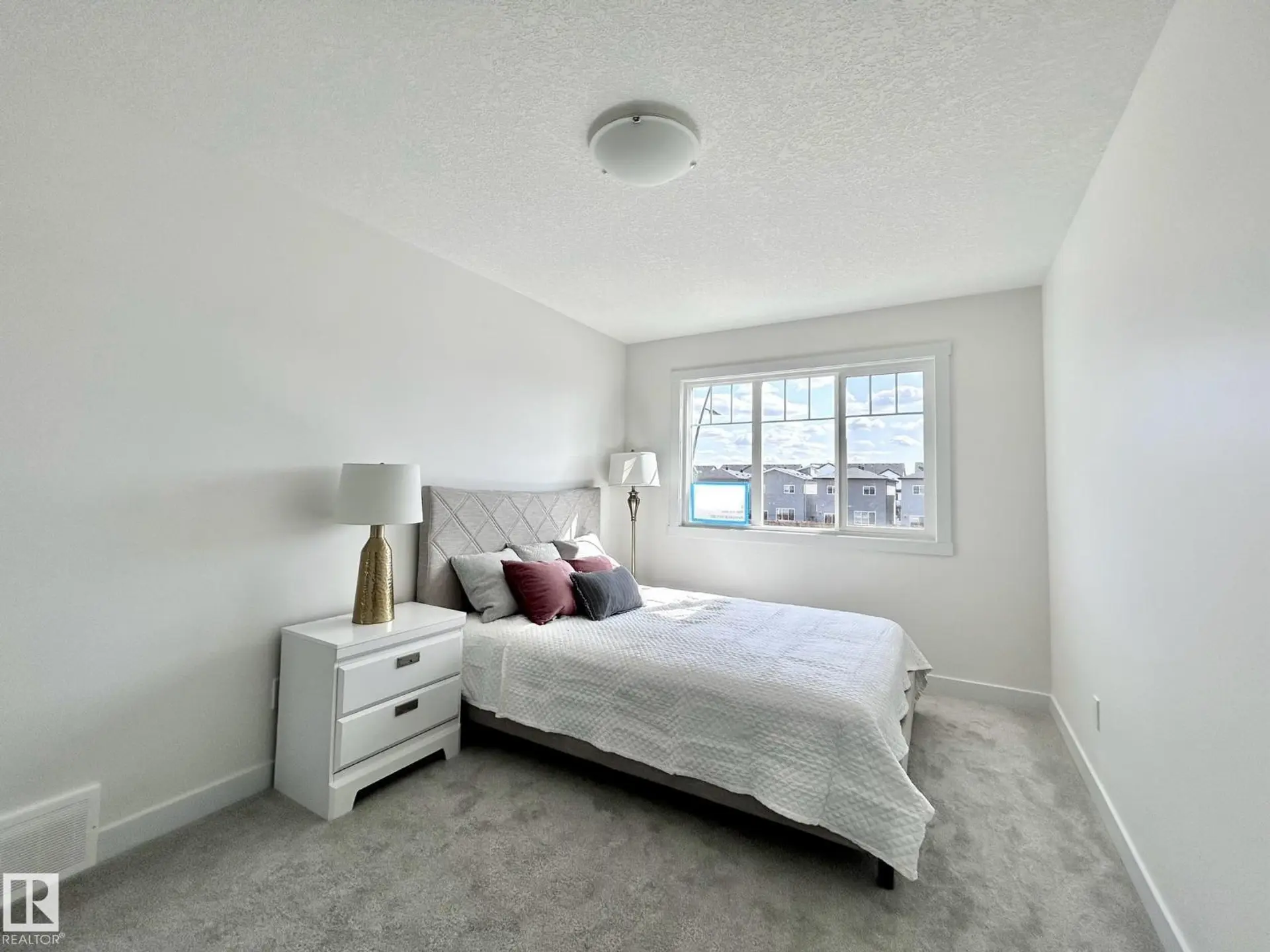 19634 29 AV NW - Image 12