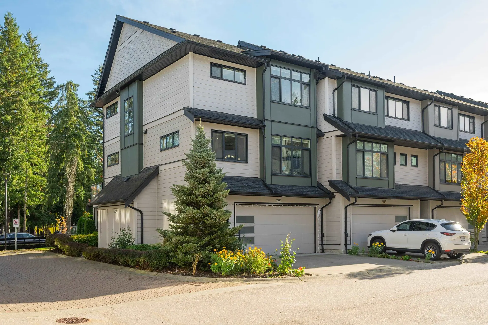 Property at #16 15177 60 Avenue, Surrey, BC