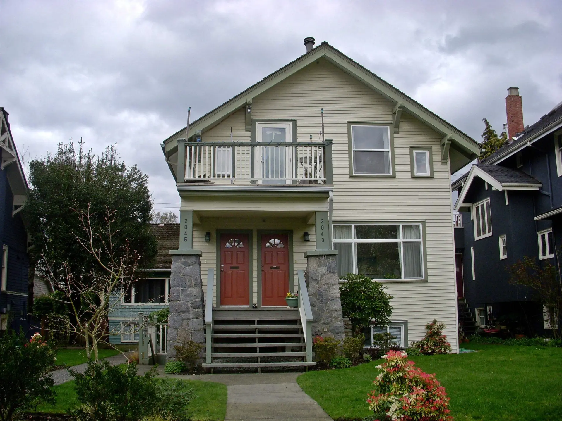2043-2047 W 14th Avenue - Image 2