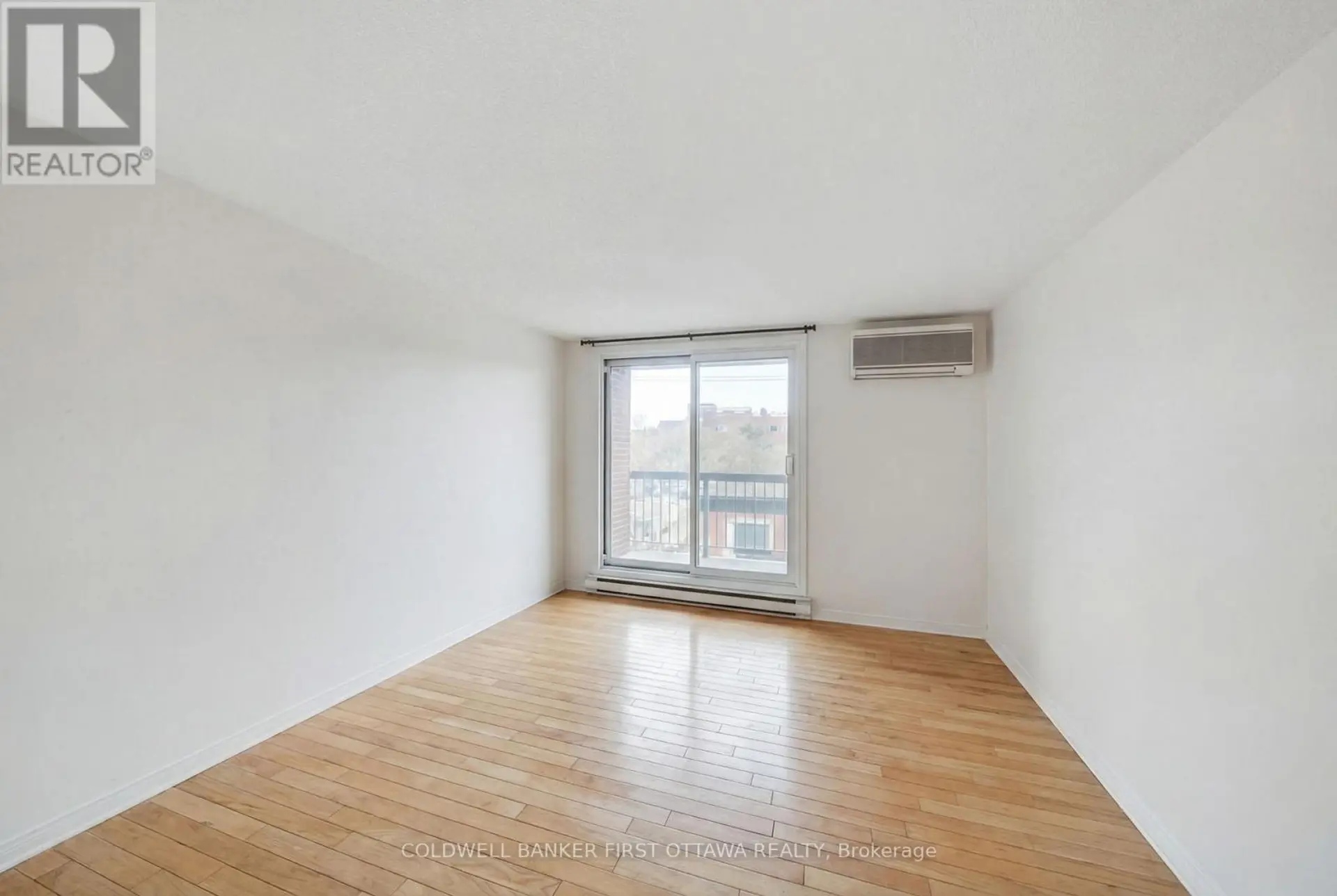#402 222 GUIGUES AVENUE - Image 8