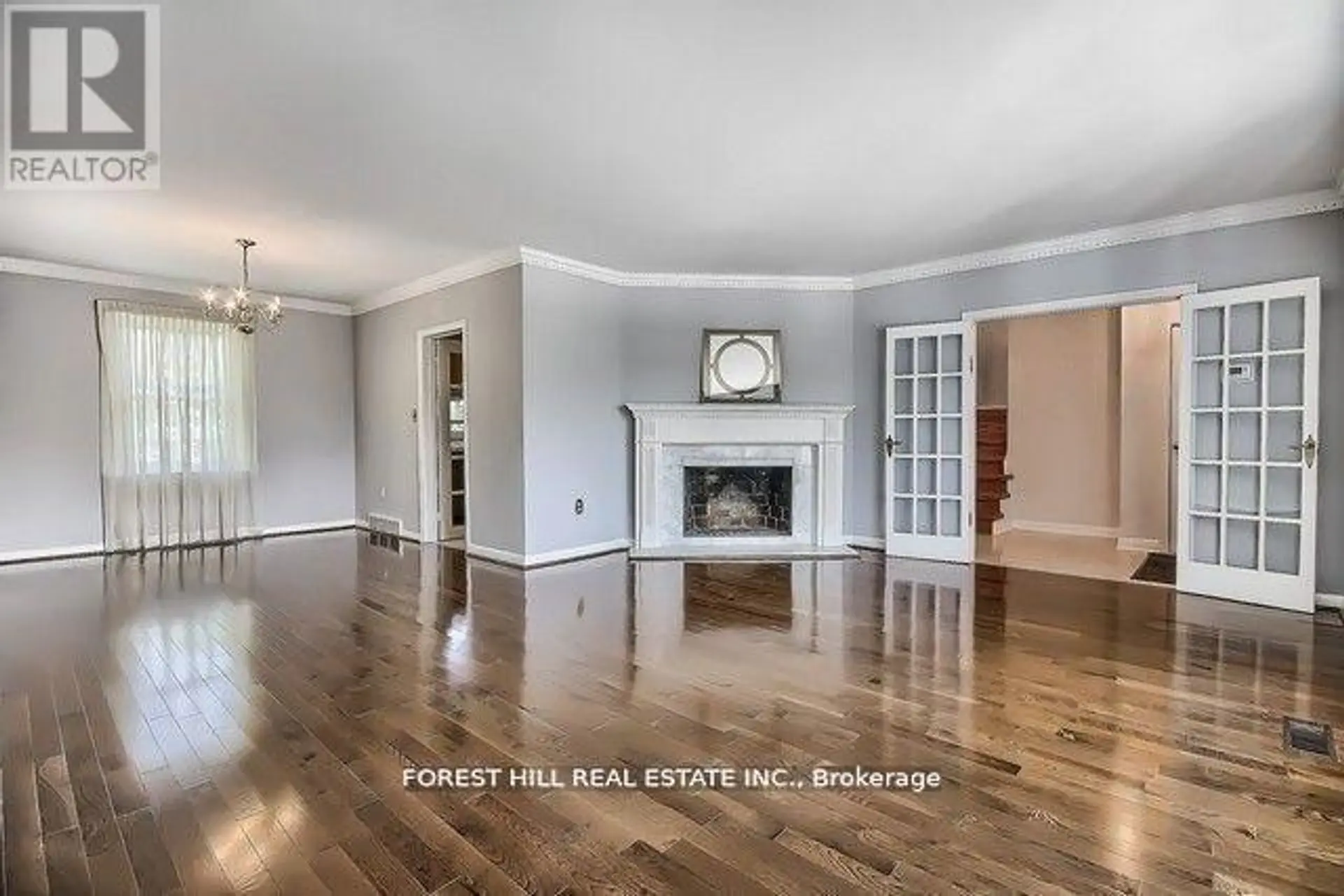 73 RIVERSIDE BOULEVARD - Image 8