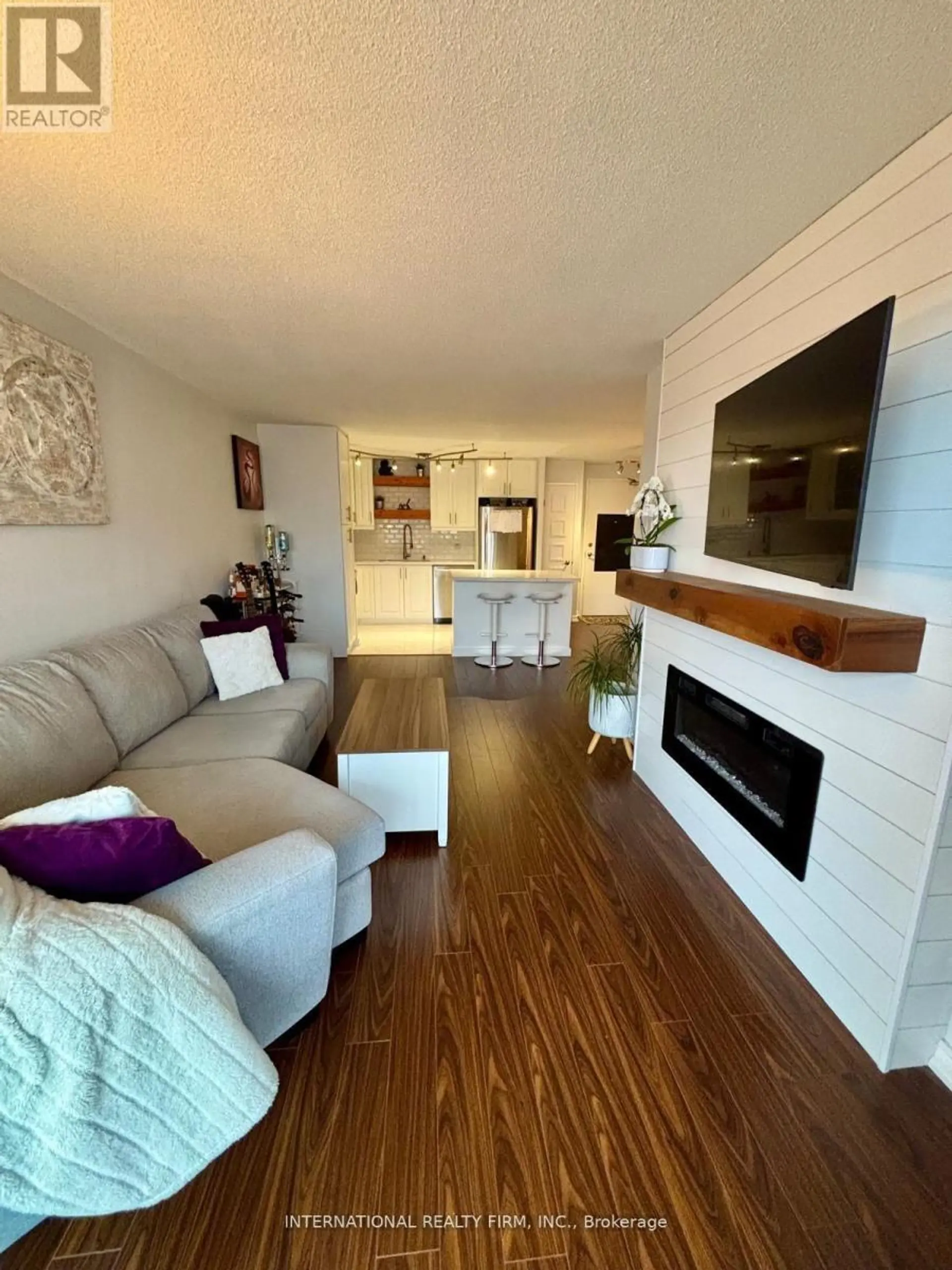 #2310 145 HILLCREST AVENUE E - Image 10