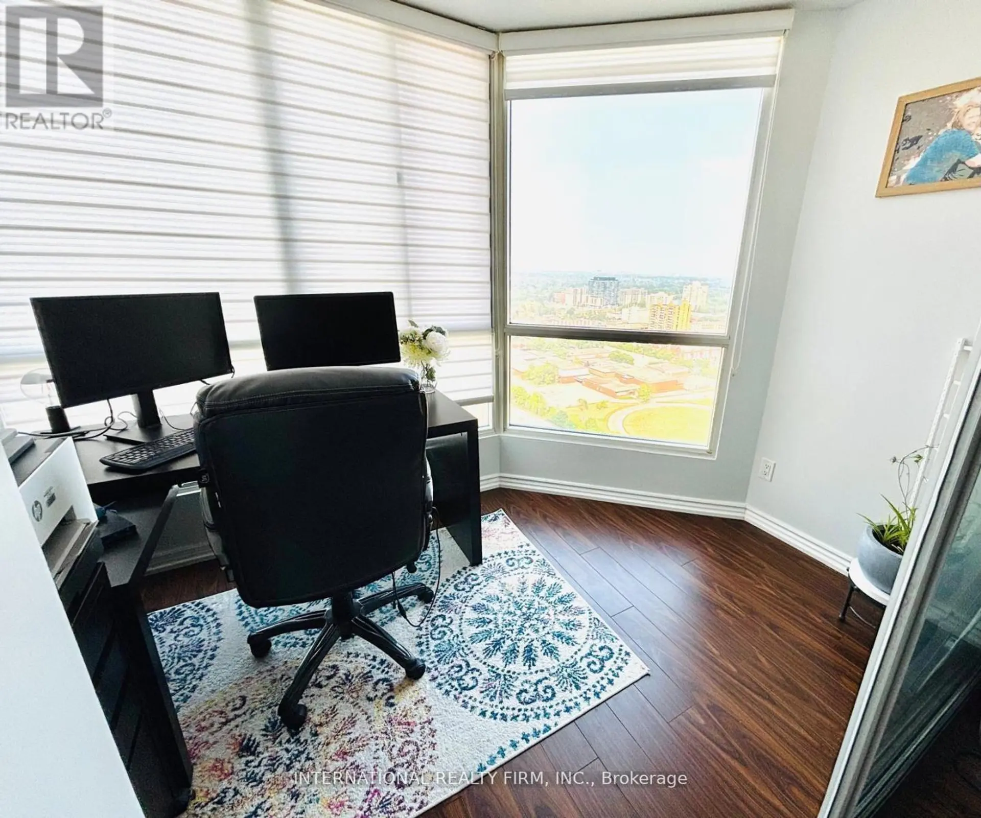 #2310 145 HILLCREST AVENUE E - Image 8