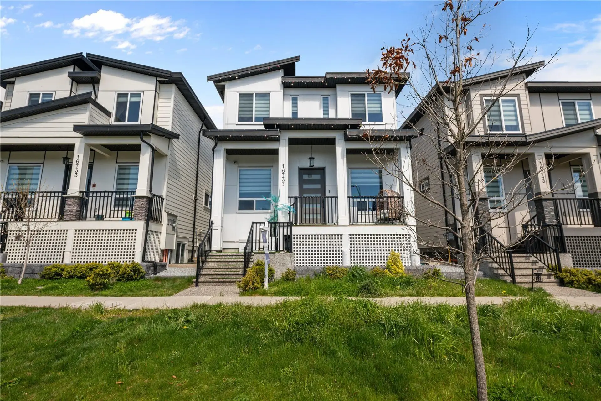 Property at 16737 15a Avenue, Surrey, BC