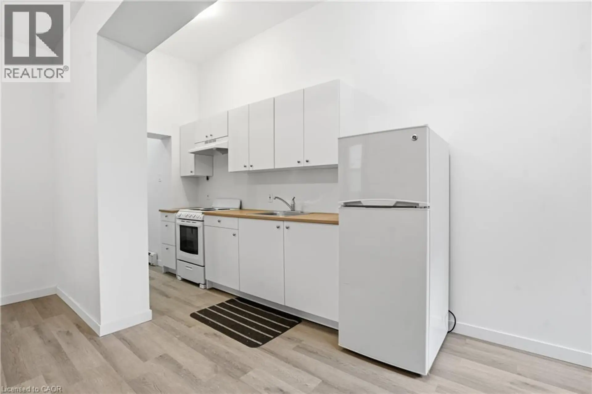 14 AVENUE PLACE - Image 11