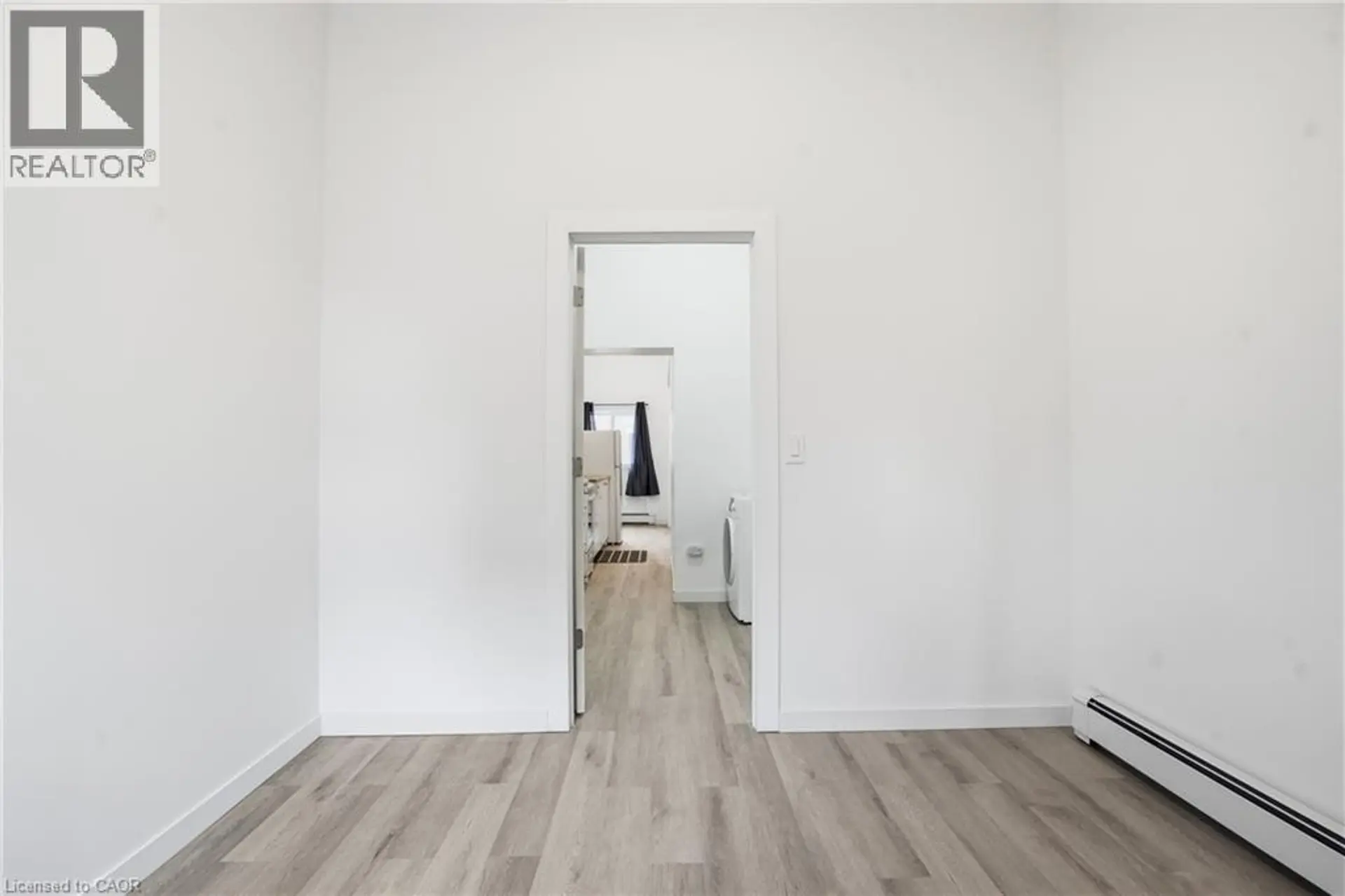 14 AVENUE PLACE - Image 14