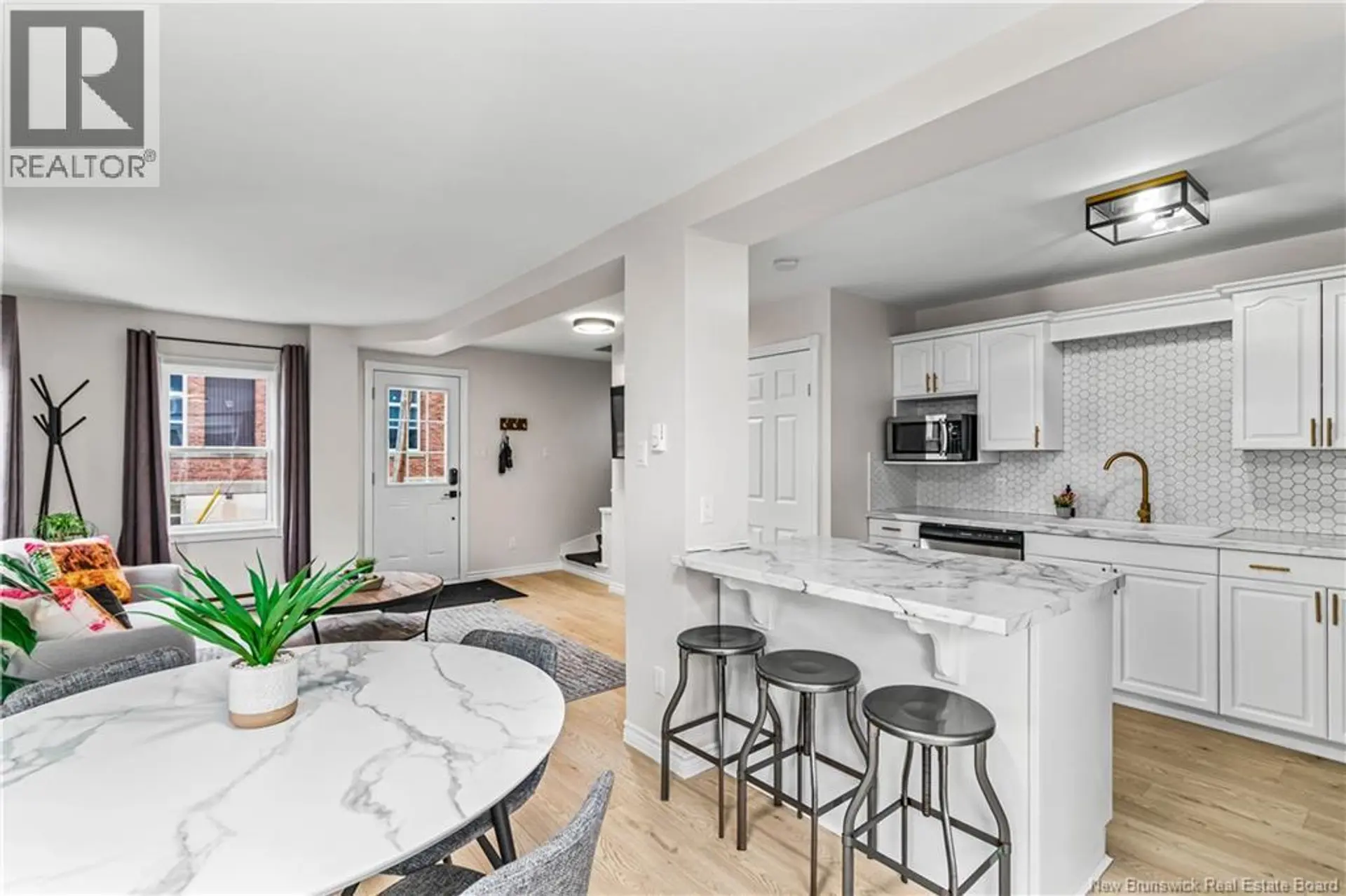 144 LESTER AVENUE - Image 11