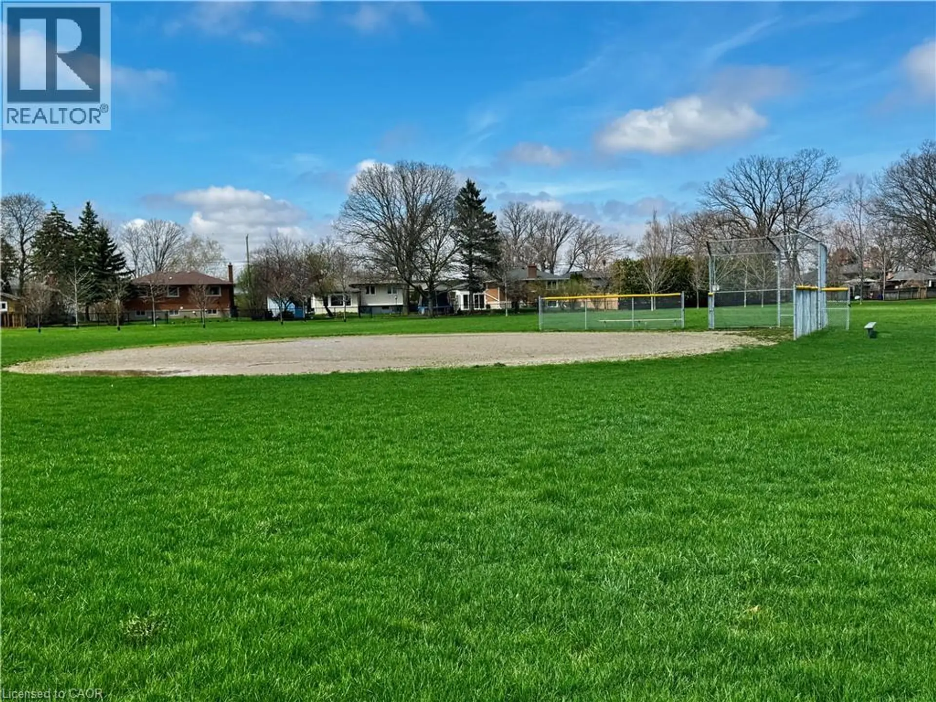 2075 SEABROOK Drive - Image 10