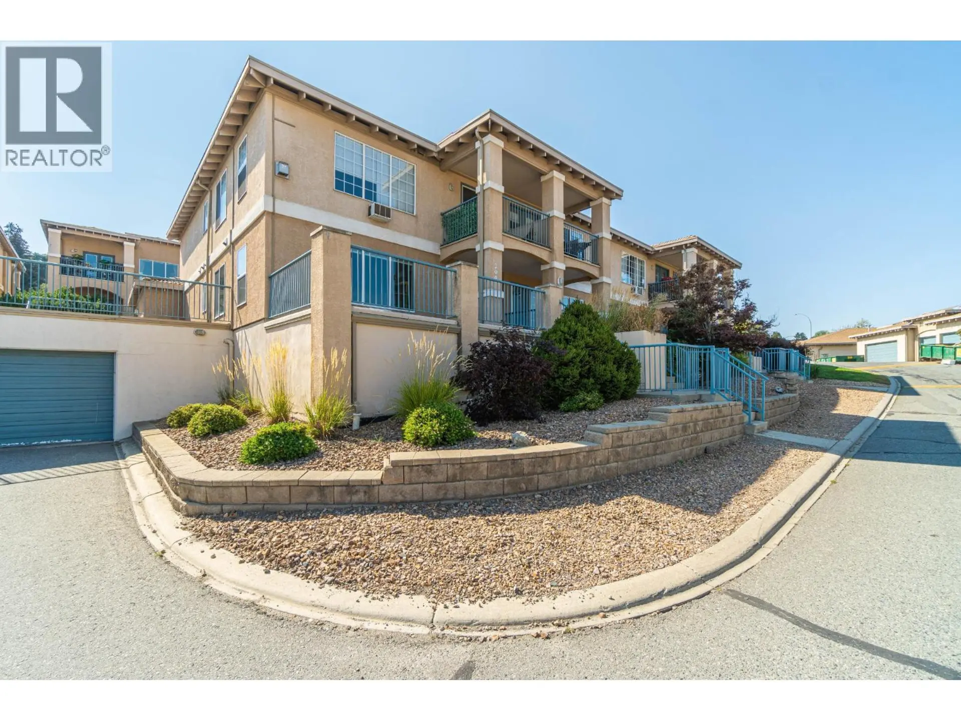 Property at #204 875 SAHALI Terrace, Kamloops, BC