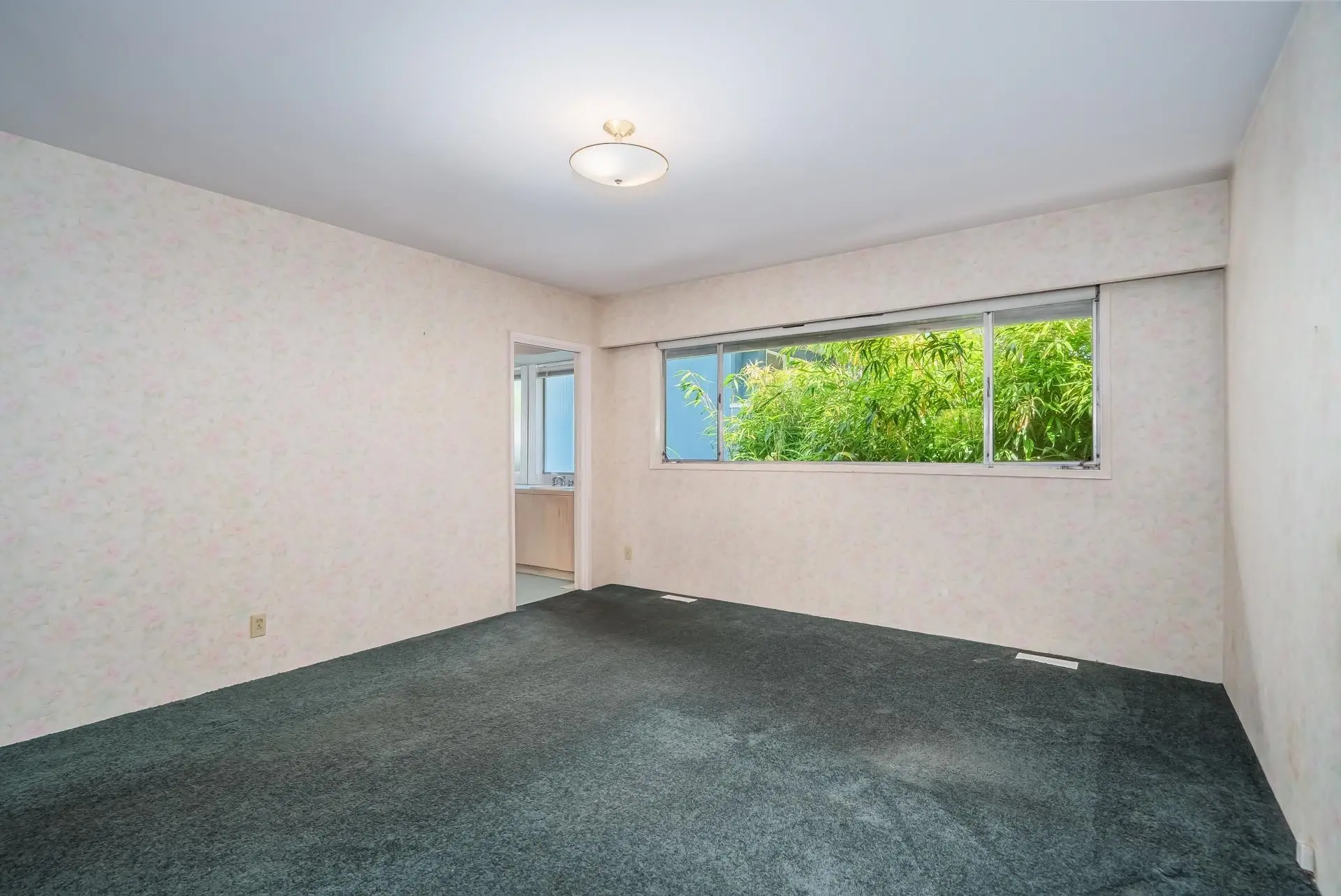5240 Halley Avenue - Image 9