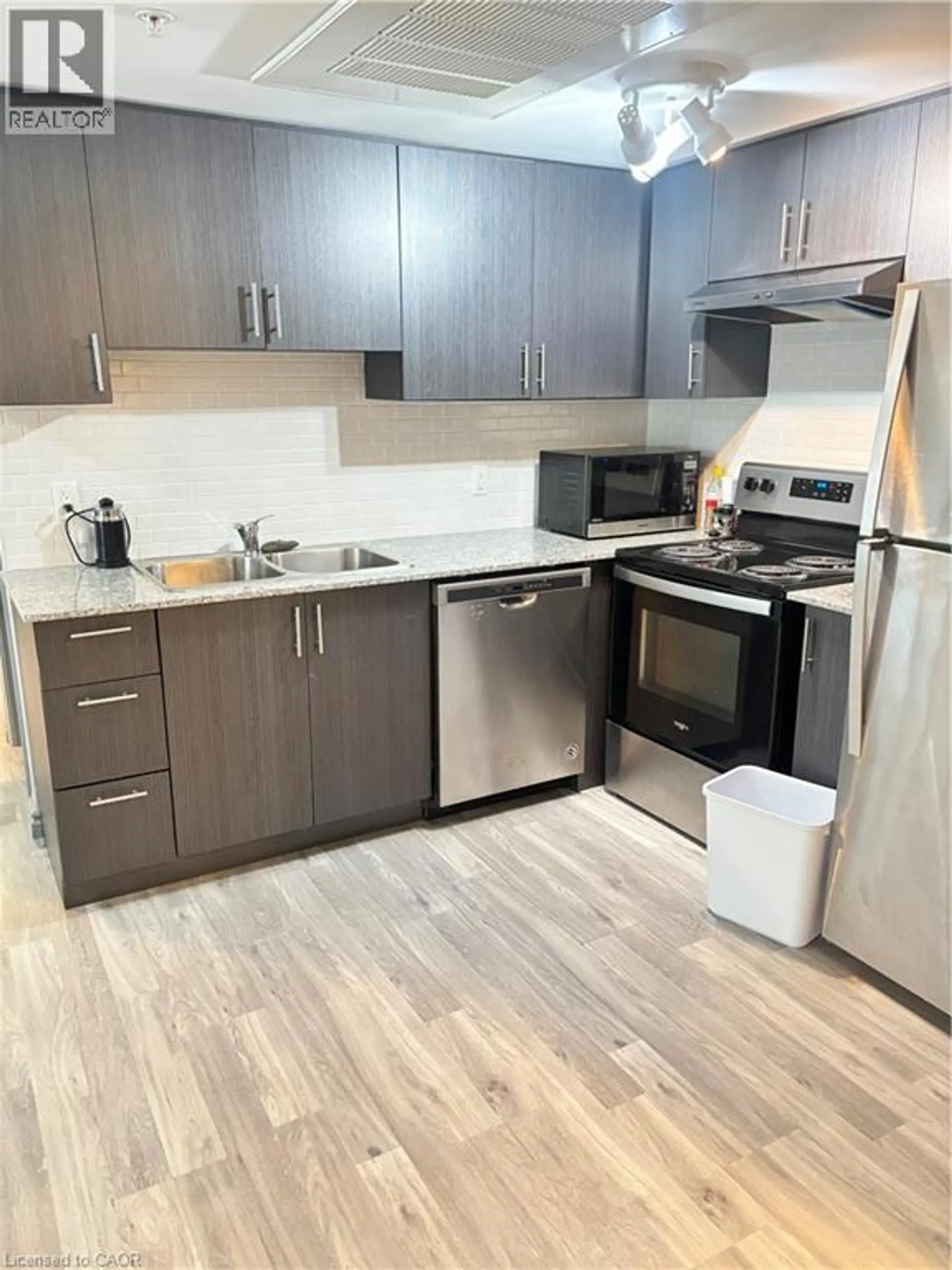 #108 275 LARCH STREET - Image 2
