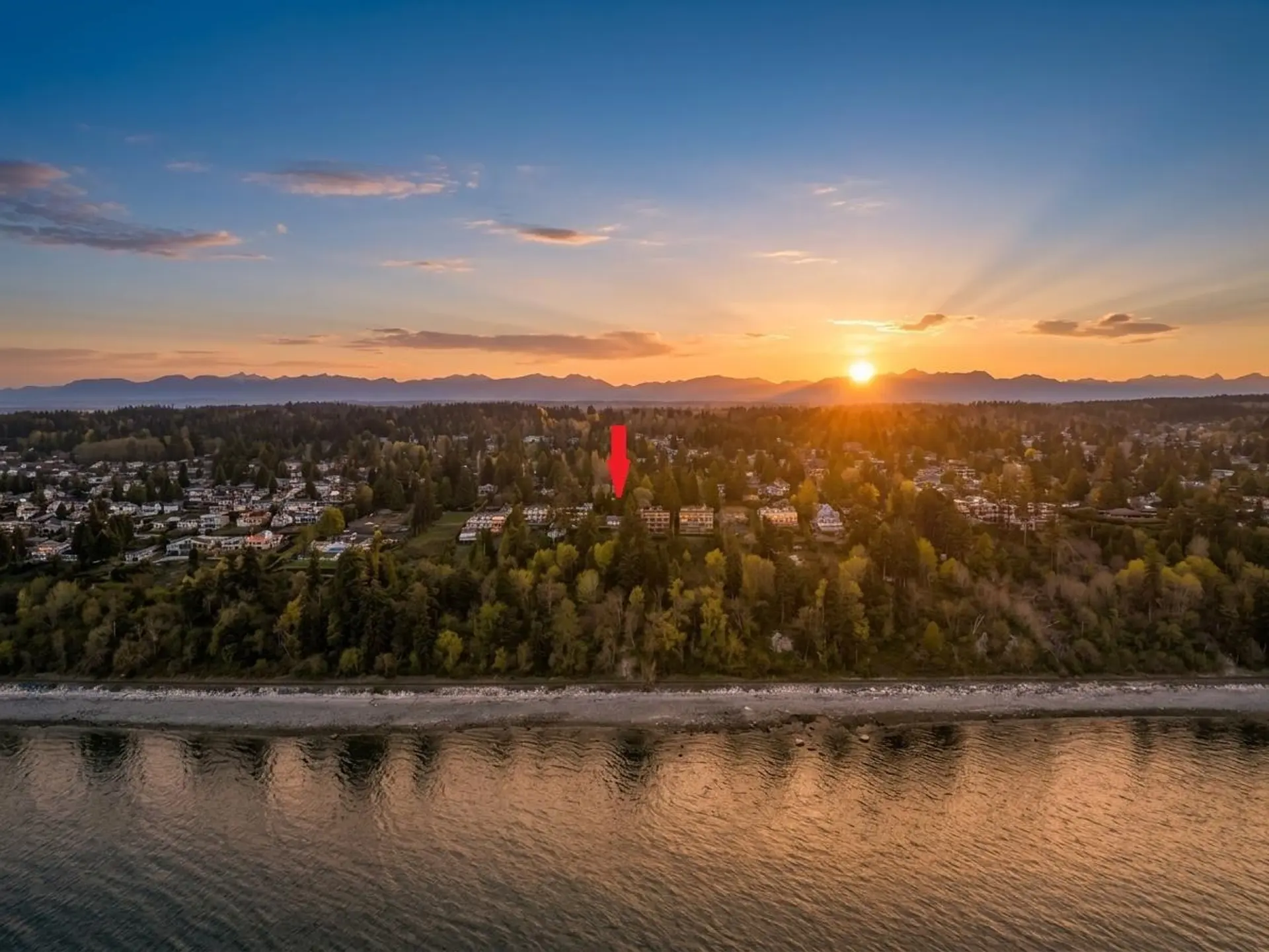 13706 Marine Drive - Image 4
