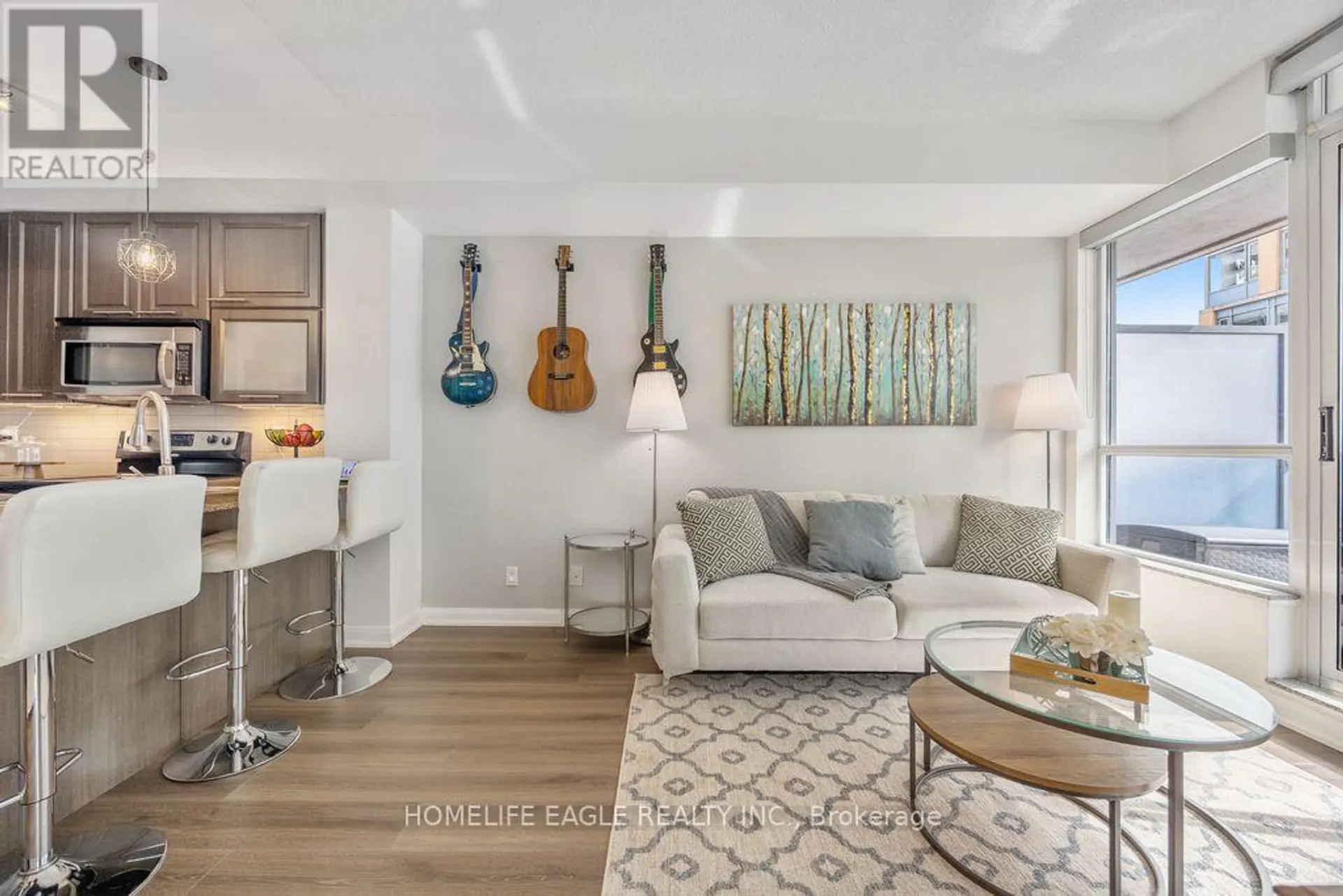 #606 500 SHERBOURNE STREET - Image 1