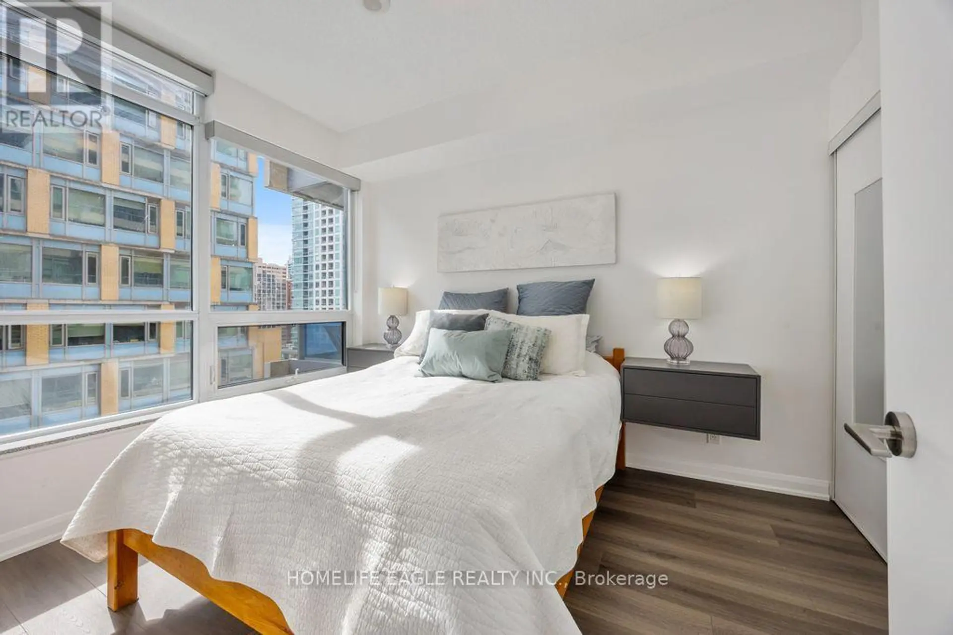 #606 500 SHERBOURNE STREET - Image 12