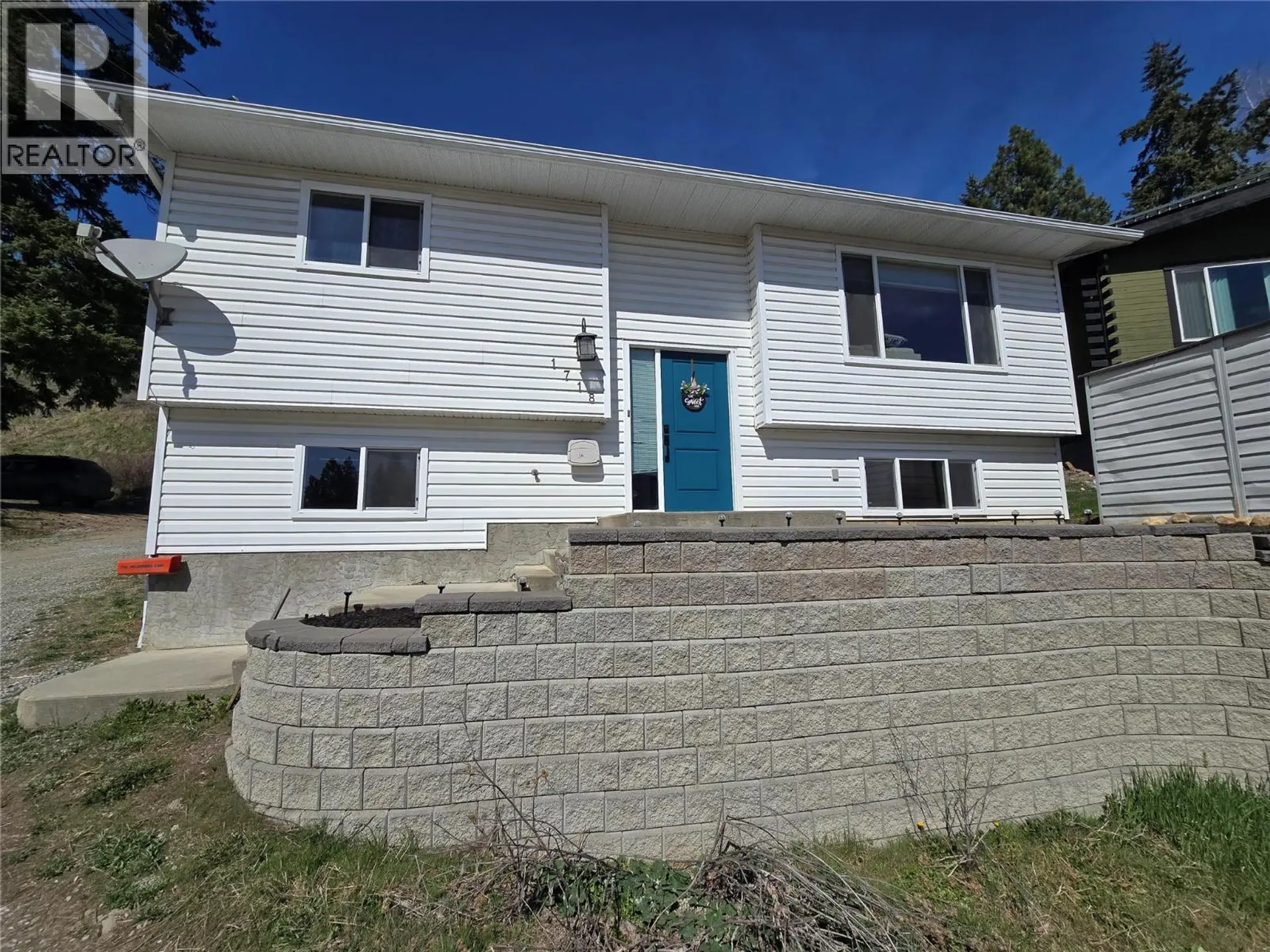 Property at 1718 Grandview Avenue, Lumby, BC