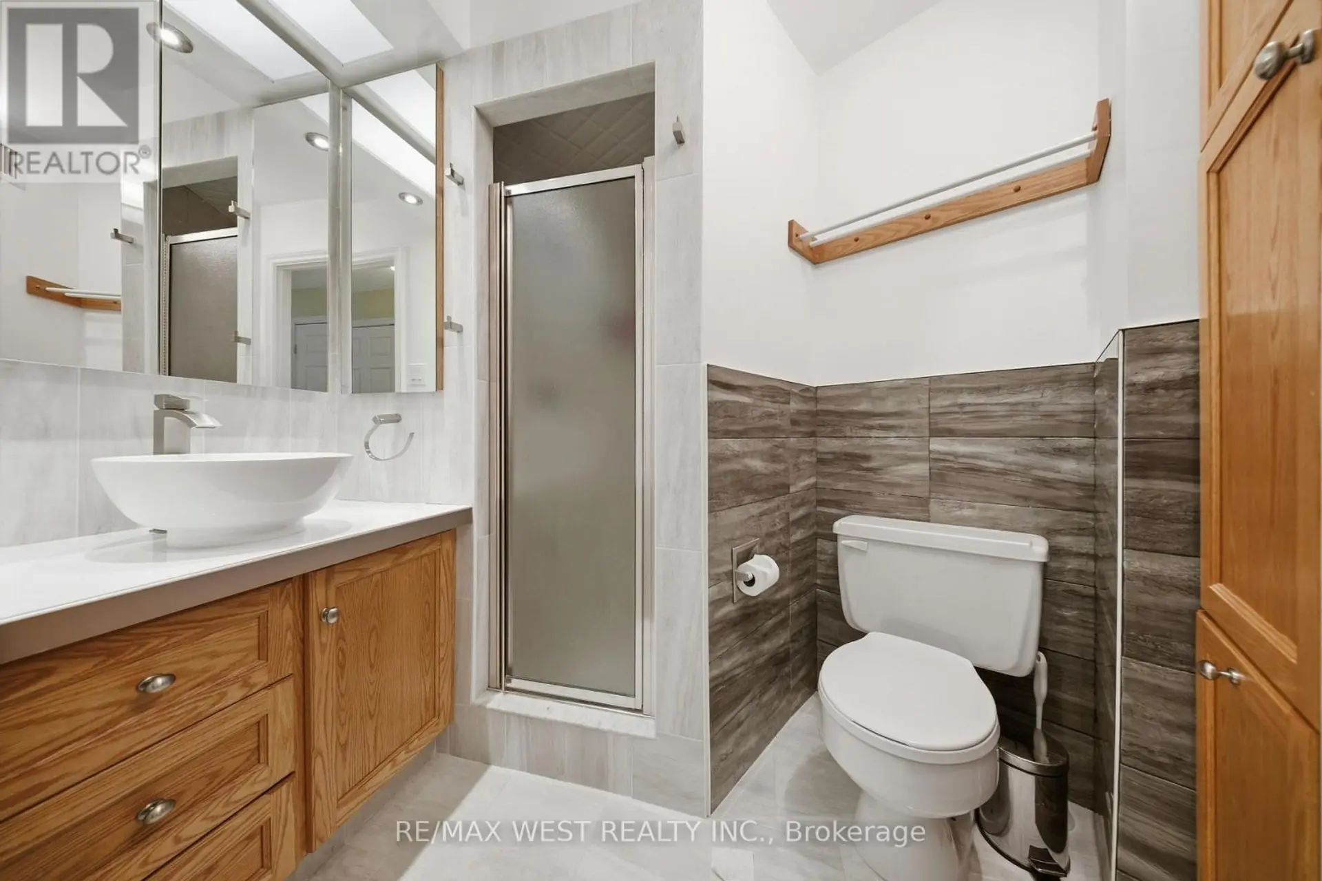 #1709 1300 BLOOR STREET - Image 9