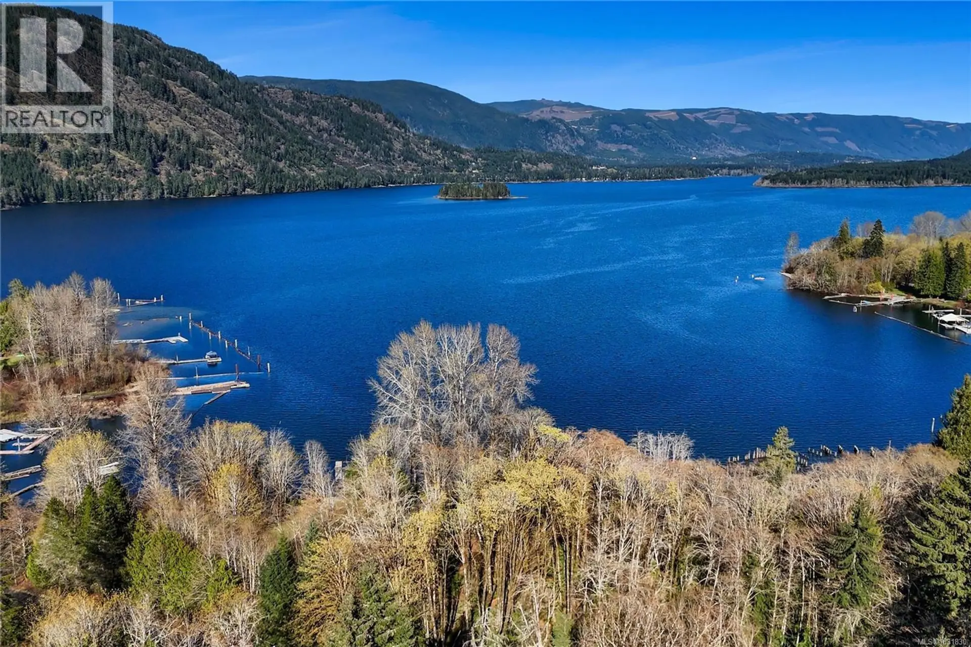Property at 10200 South Shore Rd, Honeymoon Bay, BC