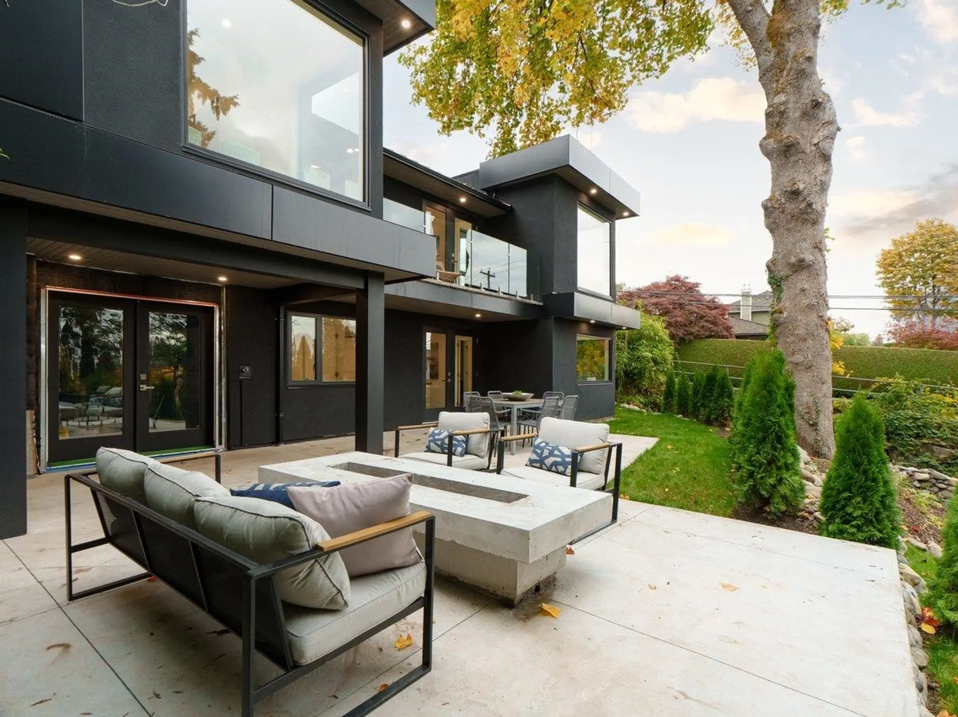 Property at 2508 Nelson Avenue, West Vancouver, BC