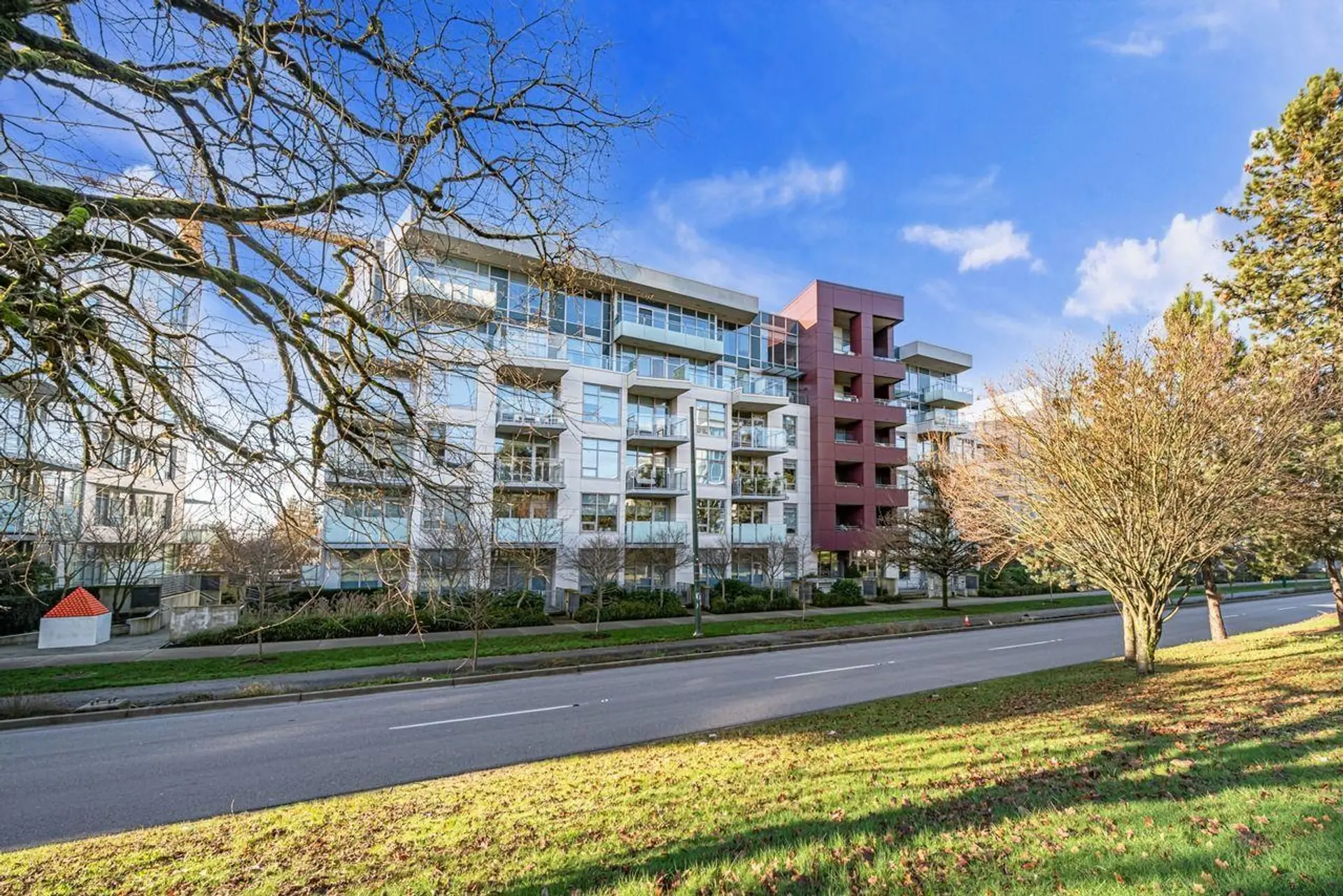 Property at #401 5033 Cambie Street, Vancouver, BC
