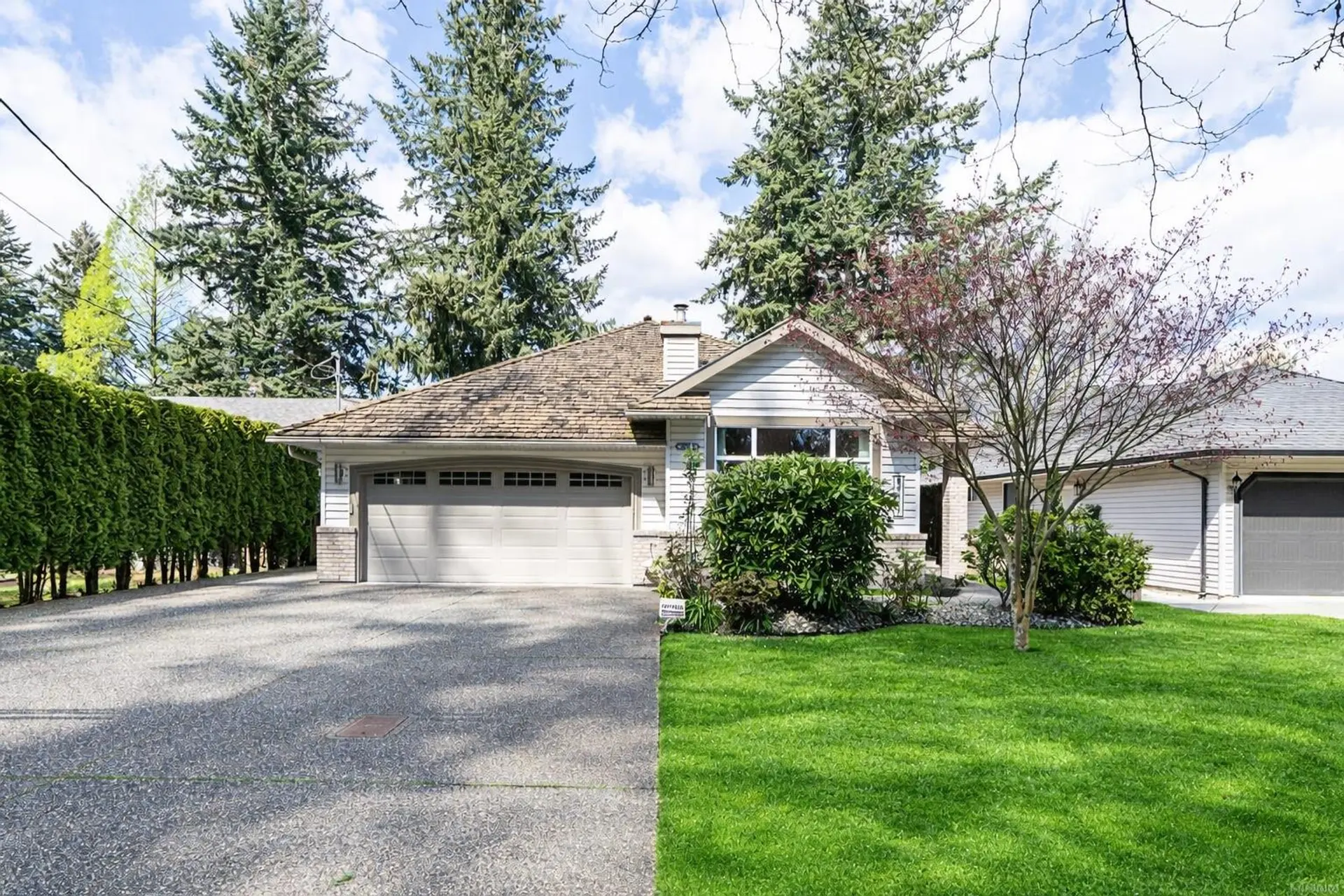 Property at 20947 44 Avenue, Langley, BC