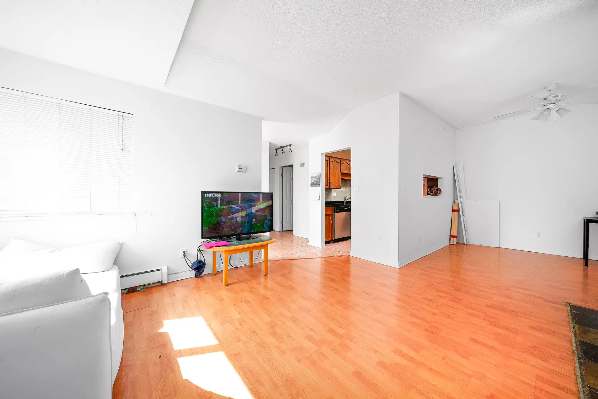 5146 Hastings Street - Image 3