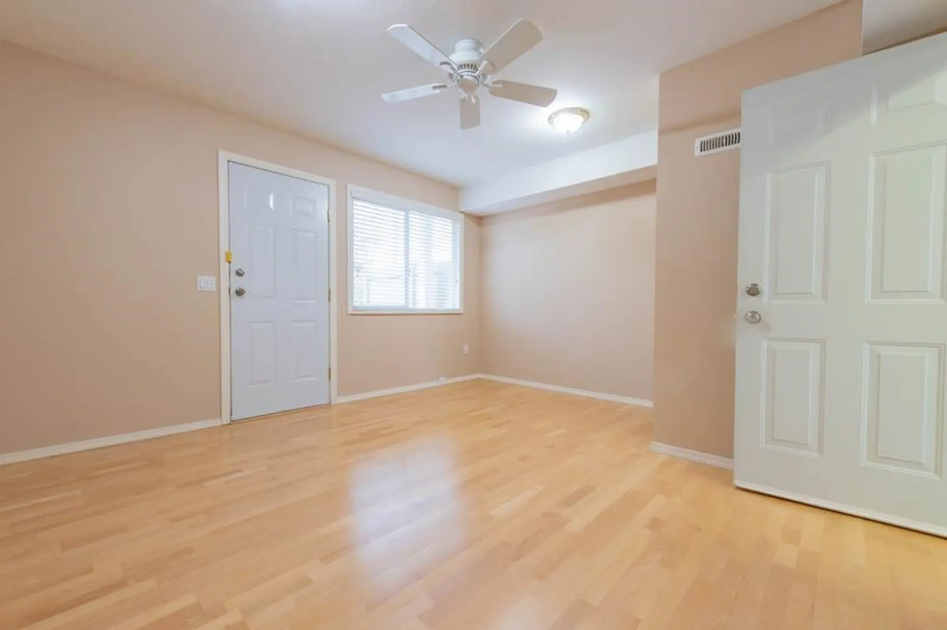 #2 6588 Barnard Drive - Image 4