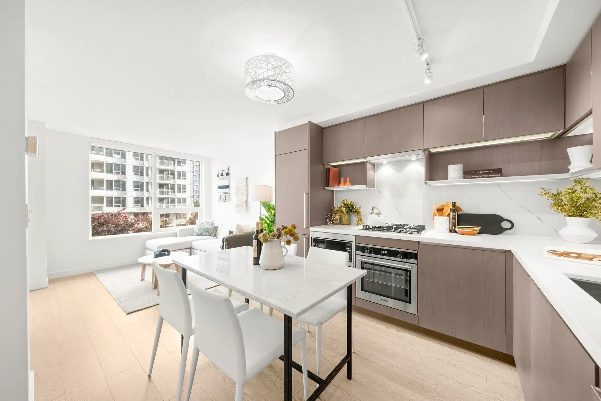 #617 8833 Hazelbridge Way - Image 2