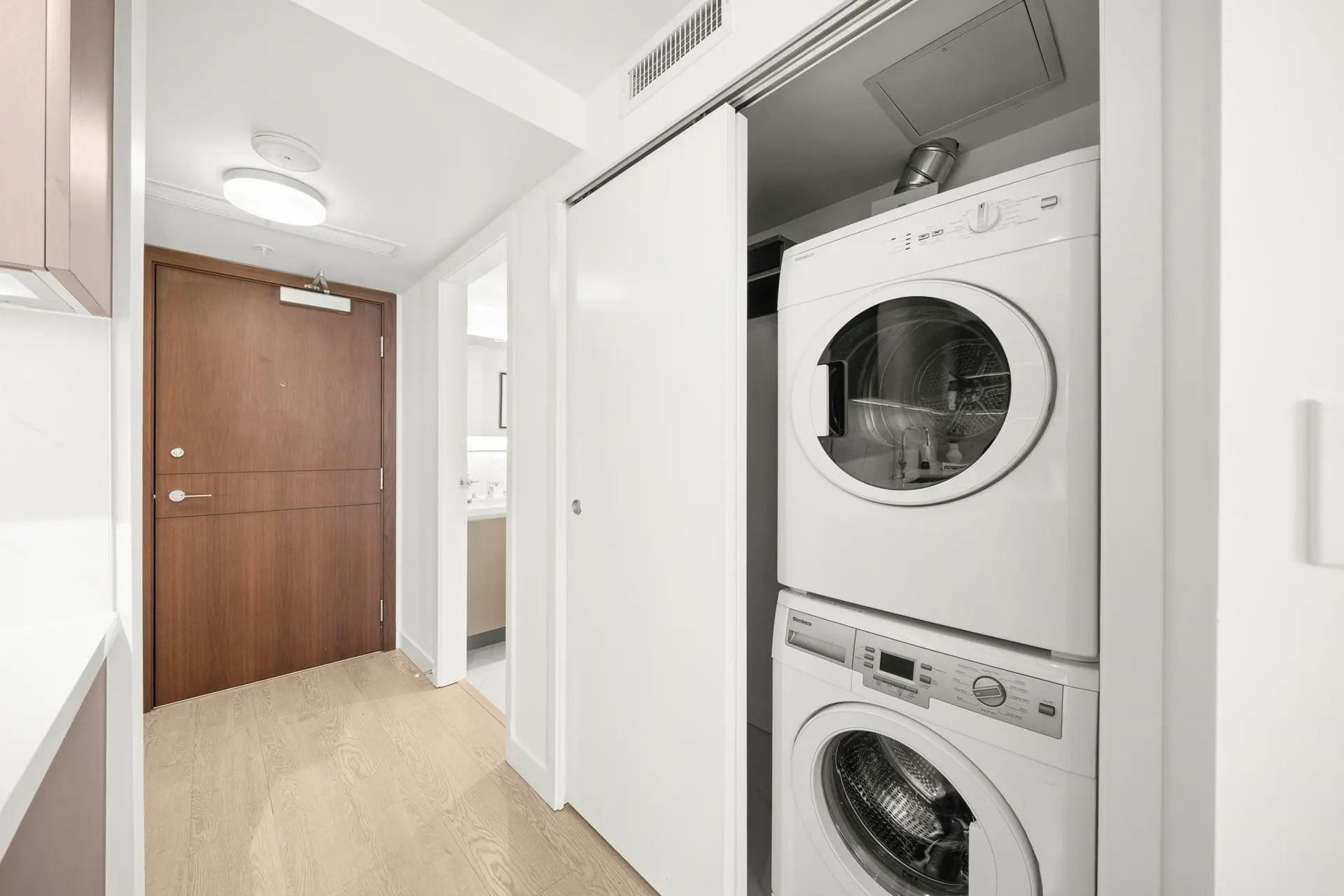 #617 8833 Hazelbridge Way - Image 6