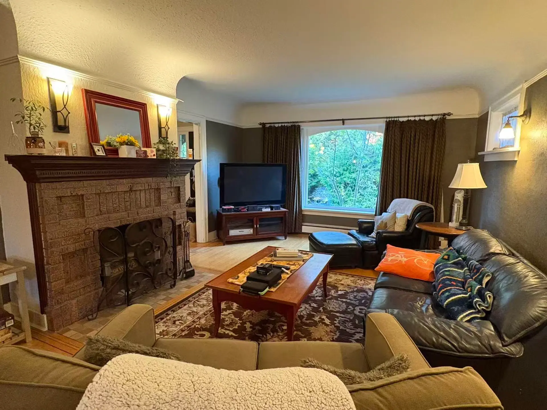 3878 W 33rd Avenue - Image 2