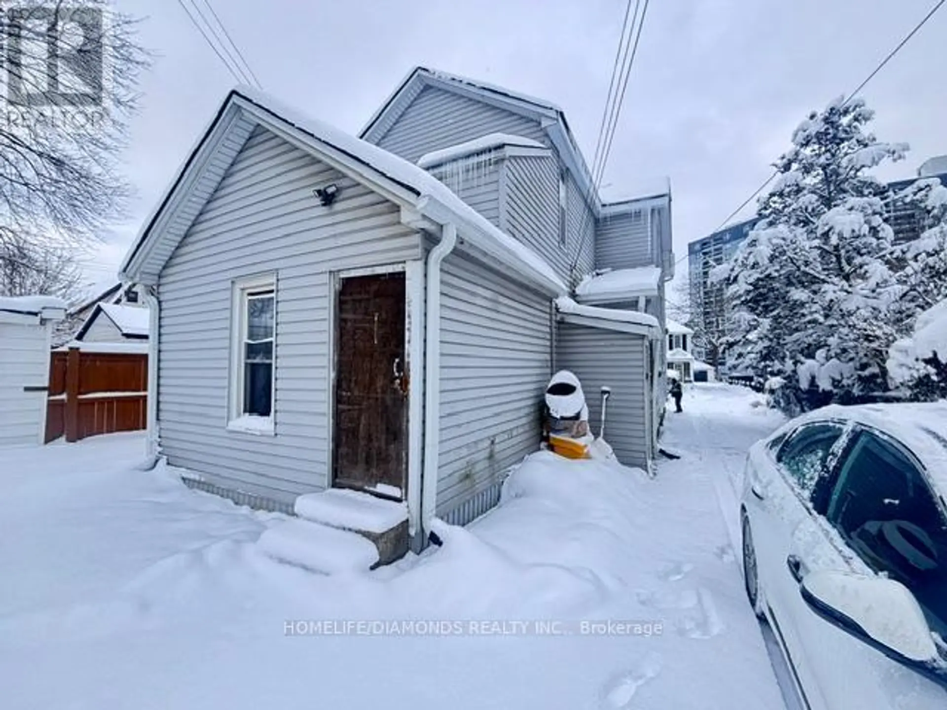 4908 ST. LAWRENCE AVENUE - Image 8