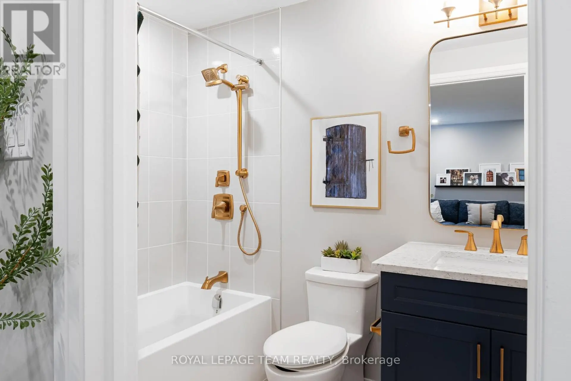 113 MONTY PRIVATE - Image 7