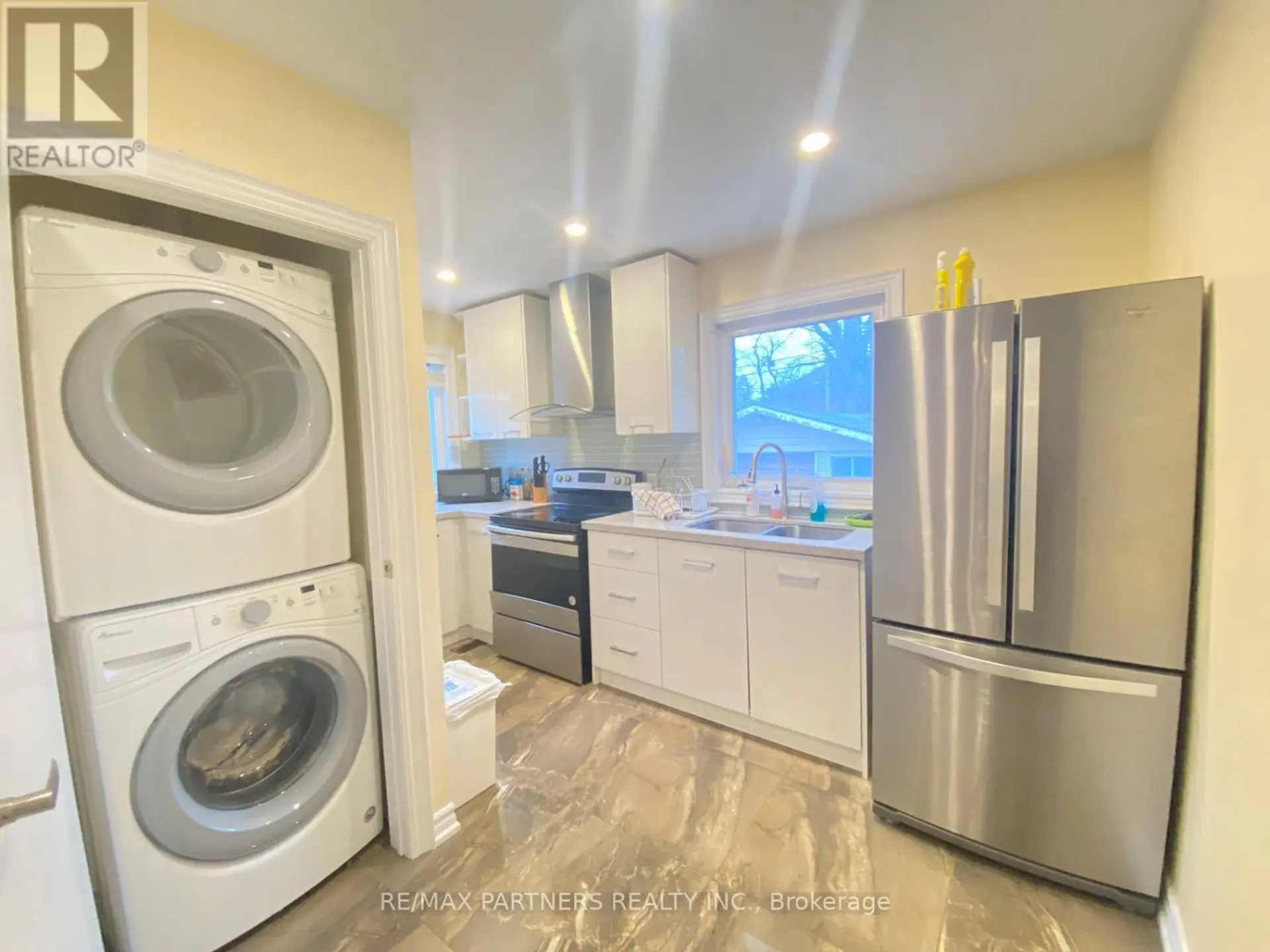 87 BISHOP AVENUE - Image 3