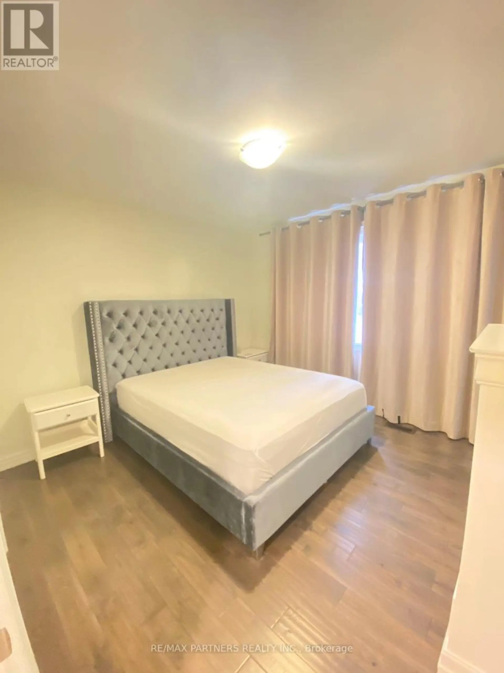 87 BISHOP AVENUE - Image 7