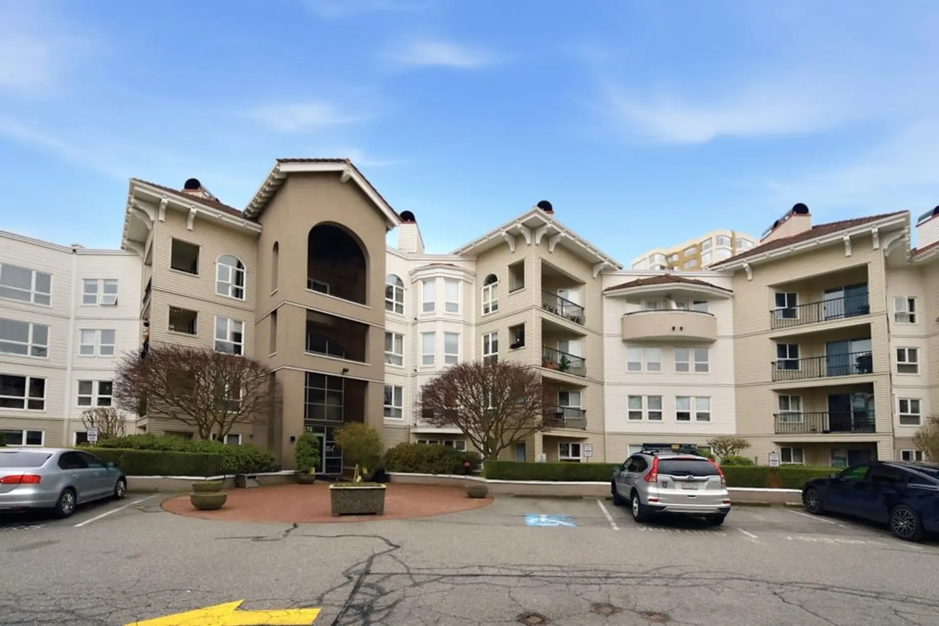 Property at #408 3172 Gladwin Road, Abbotsford, BC