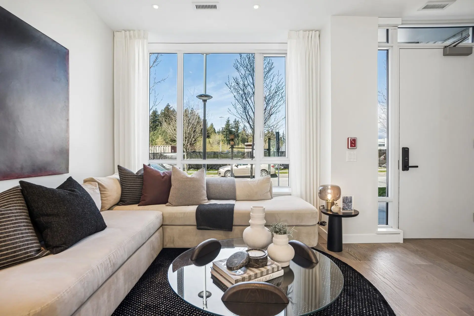 #12 6138 Birney Avenue - Image 2