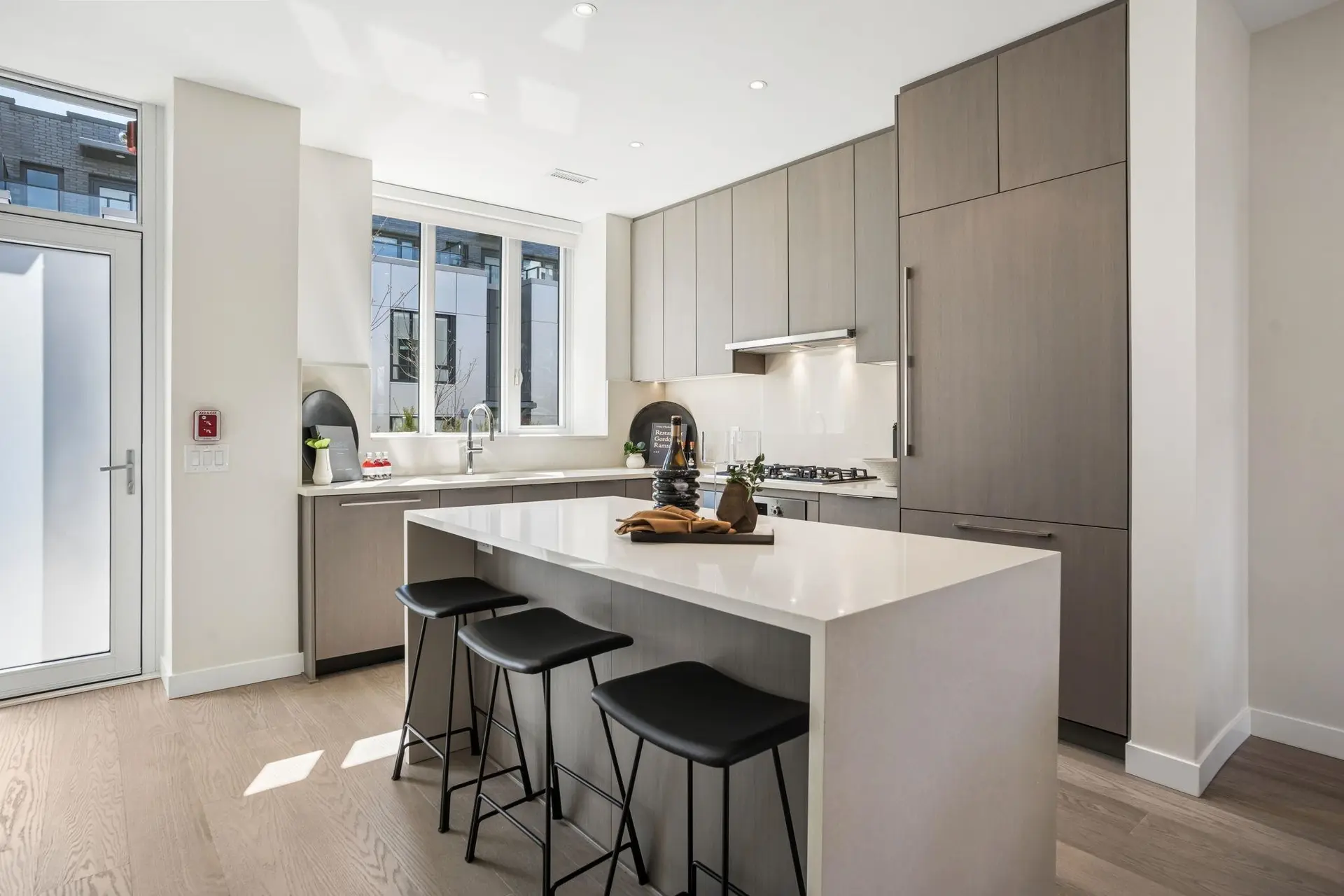#12 6138 Birney Avenue - Image 6