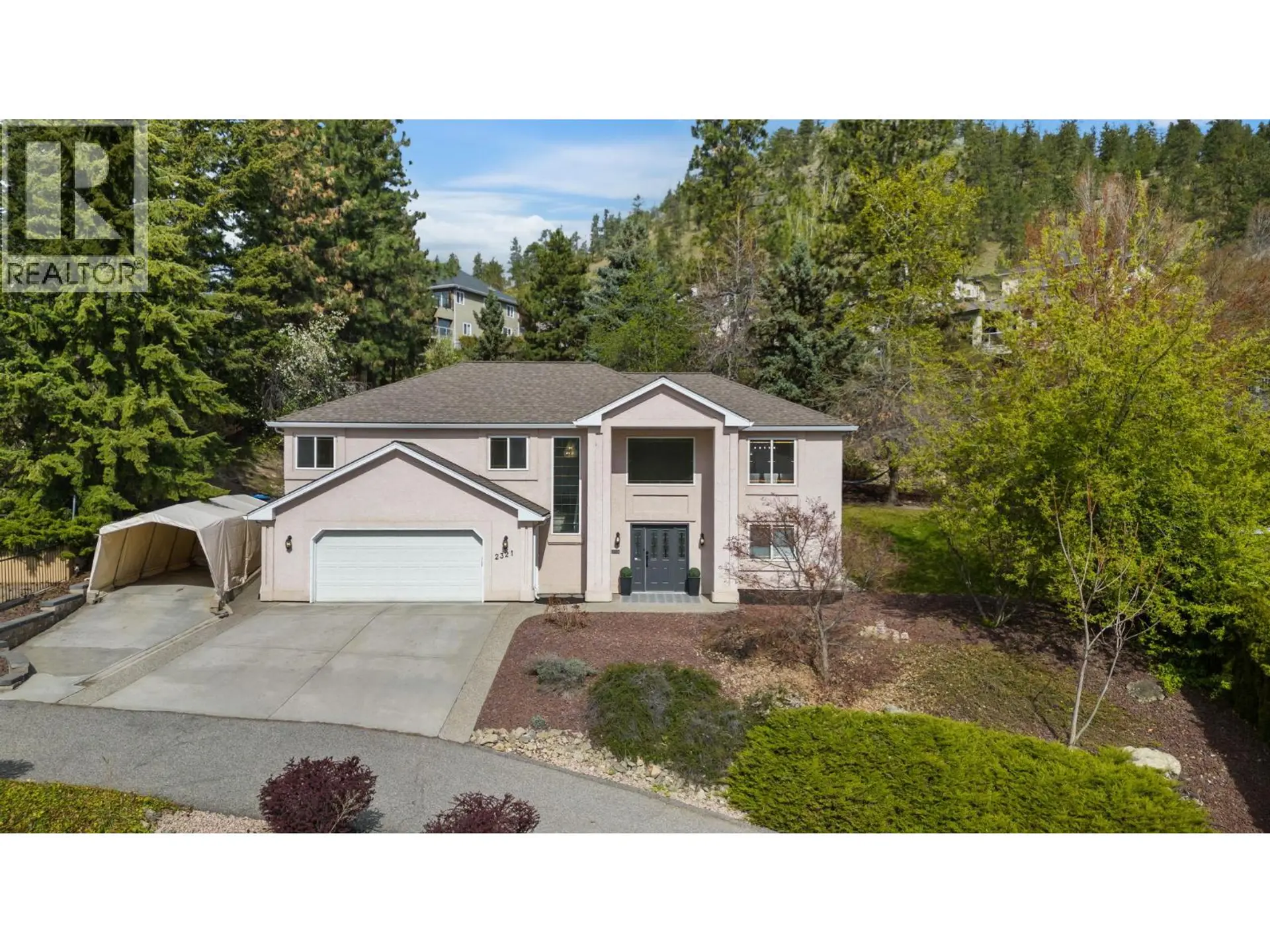 Property at 2321 Lillooet Crescent, Kelowna, BC